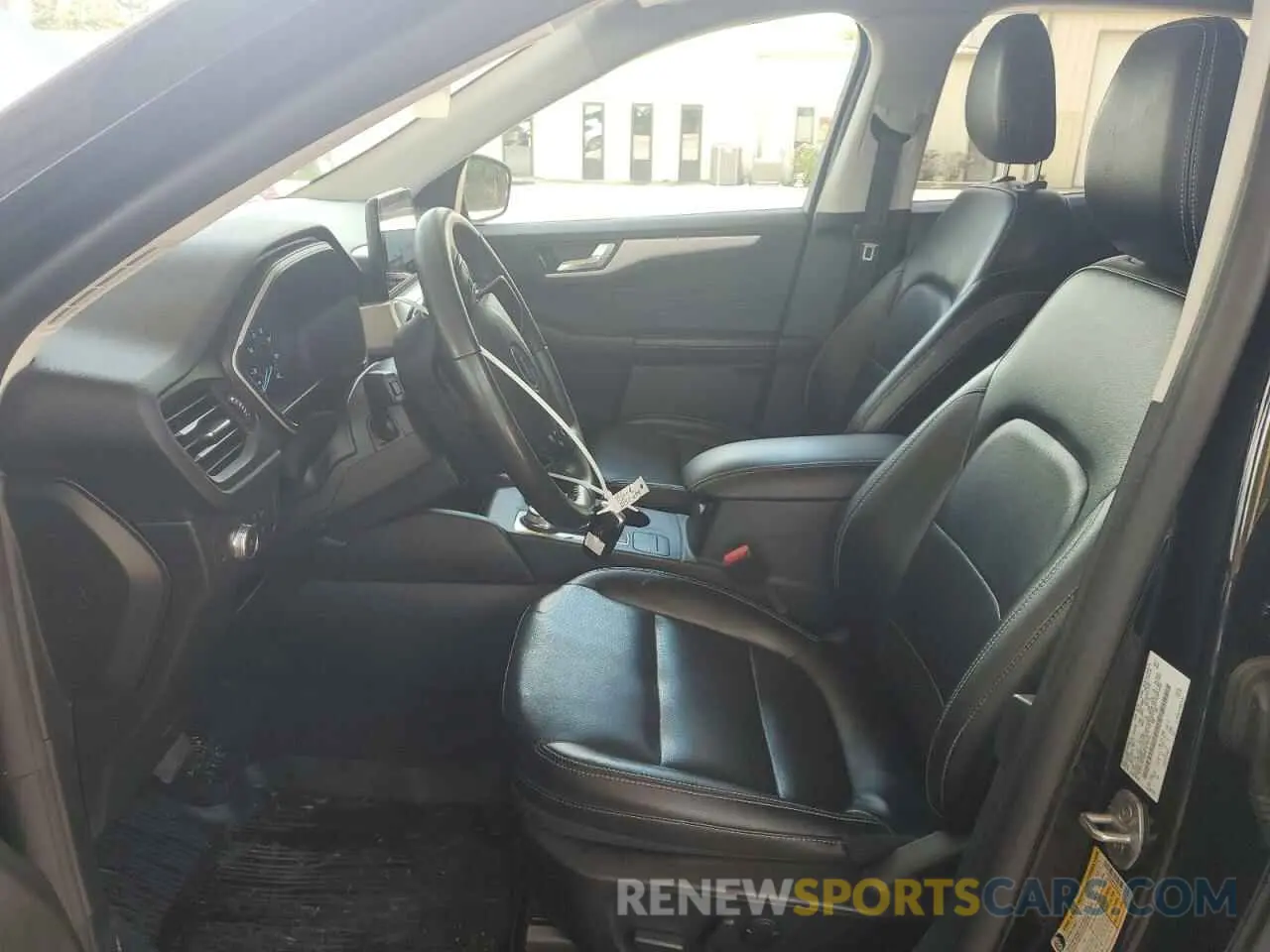 7 Photograph of a damaged car 1FMCU9H98NUA73833 FORD ESCAPE 2022