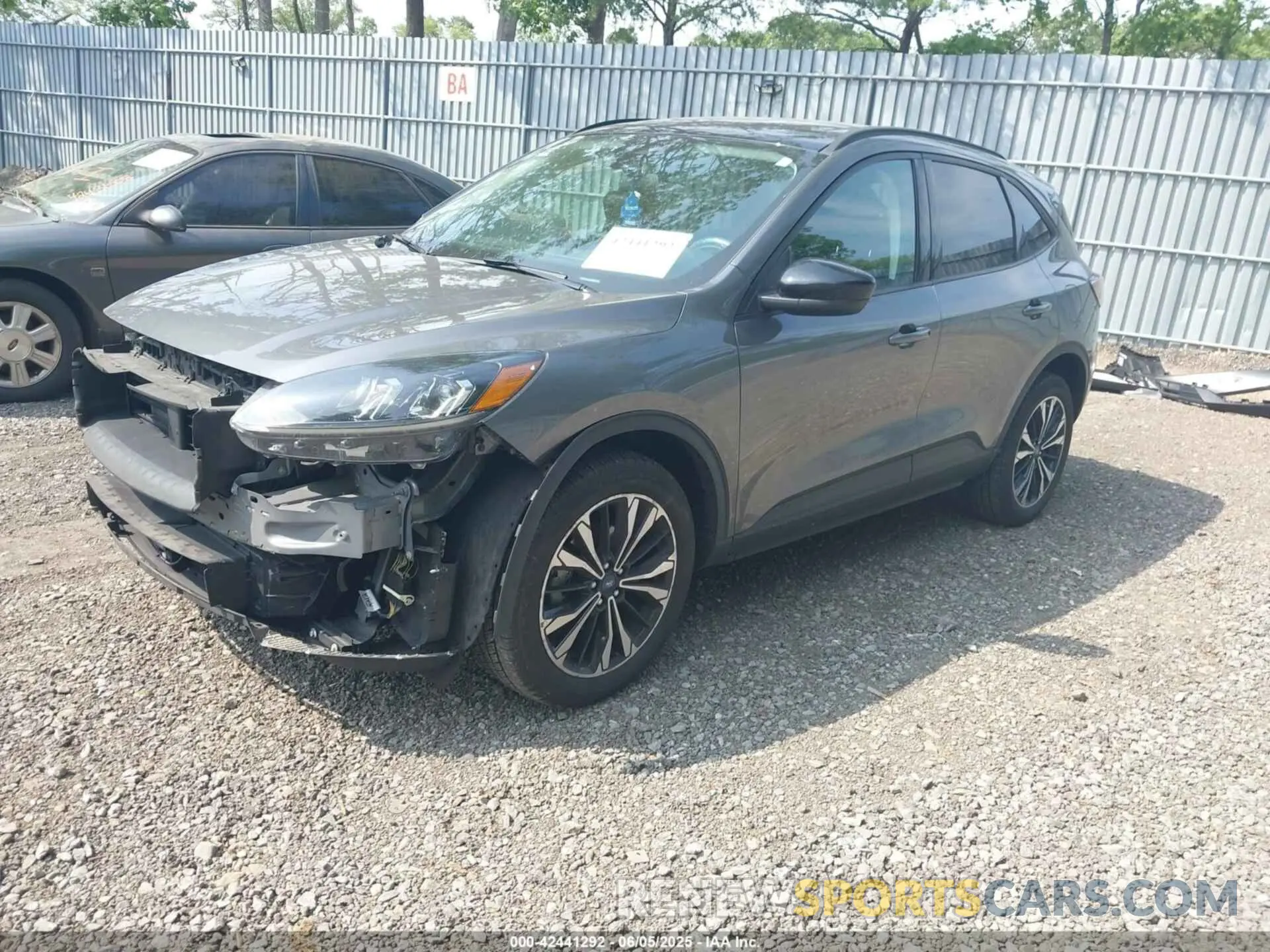 2 Photograph of a damaged car 1FMCU9H98NUB36607 FORD ESCAPE 2022