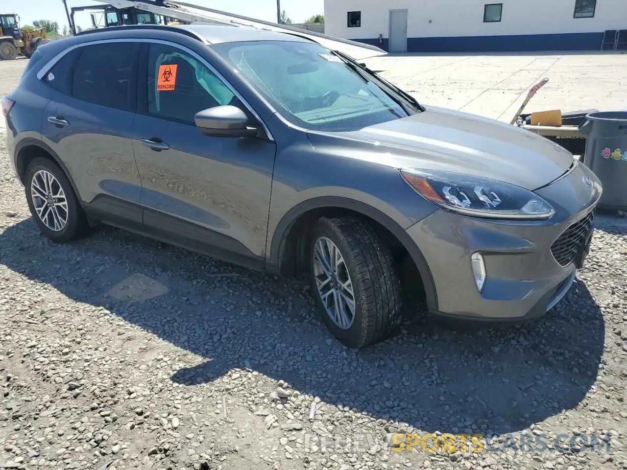 4 Photograph of a damaged car 1FMCU9H99NUA04214 FORD ESCAPE 2022