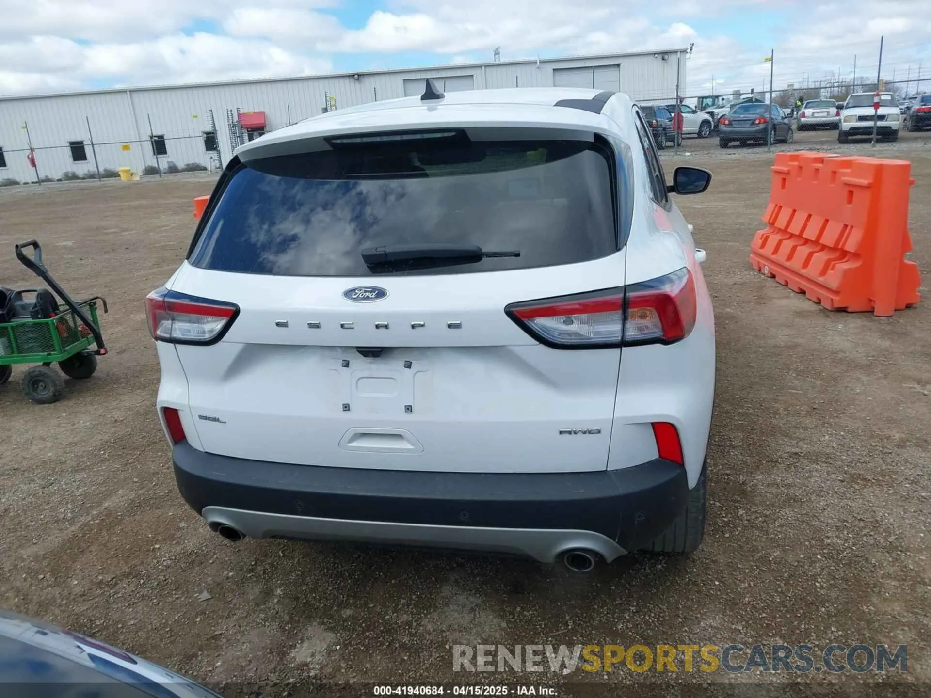 16 Photograph of a damaged car 1FMCU9H9XNUA44852 FORD ESCAPE 2022