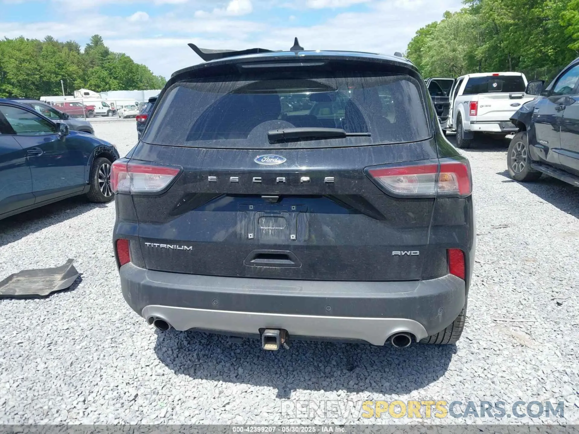 16 Photograph of a damaged car 1FMCU9J90NUB61267 FORD ESCAPE 2022