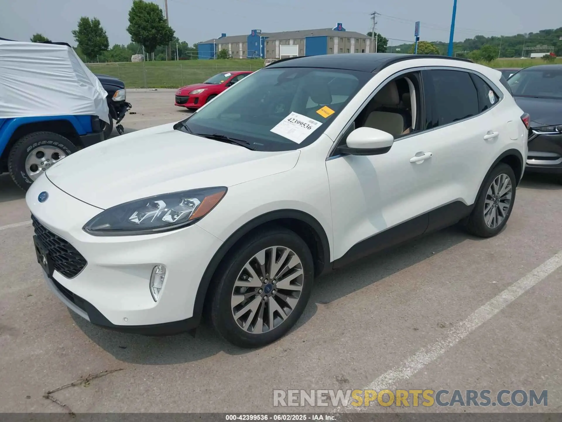2 Photograph of a damaged car 1FMCU9J91NUA27366 FORD ESCAPE 2022