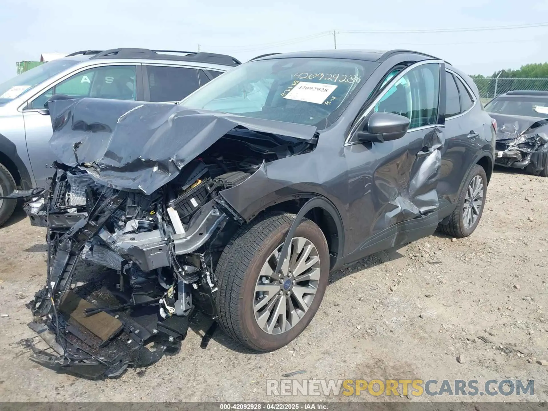 2 Photograph of a damaged car 1FMCU9J91NUB87215 FORD ESCAPE 2022