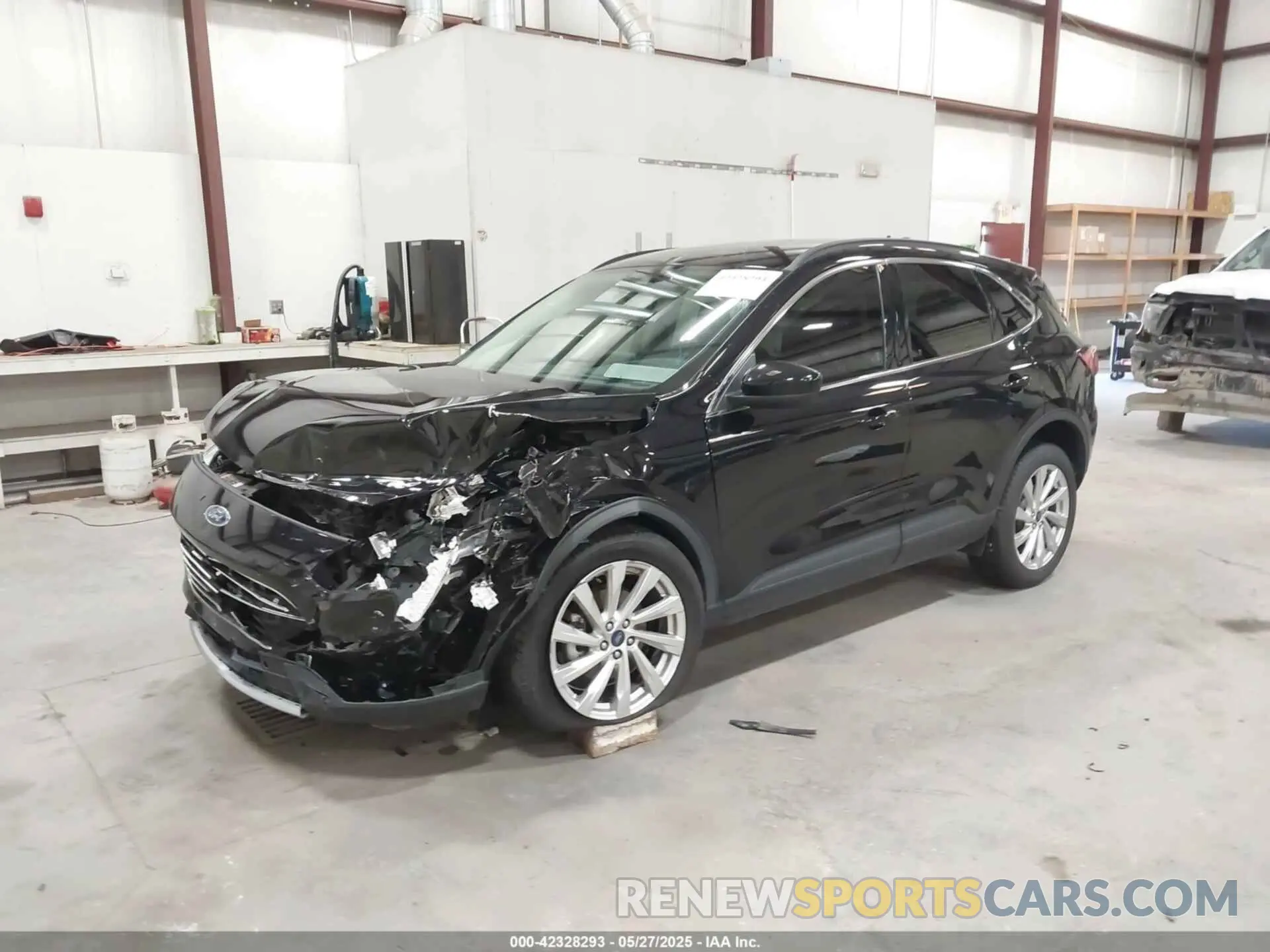 2 Photograph of a damaged car 1FMCU9J94NUA13638 FORD ESCAPE 2022