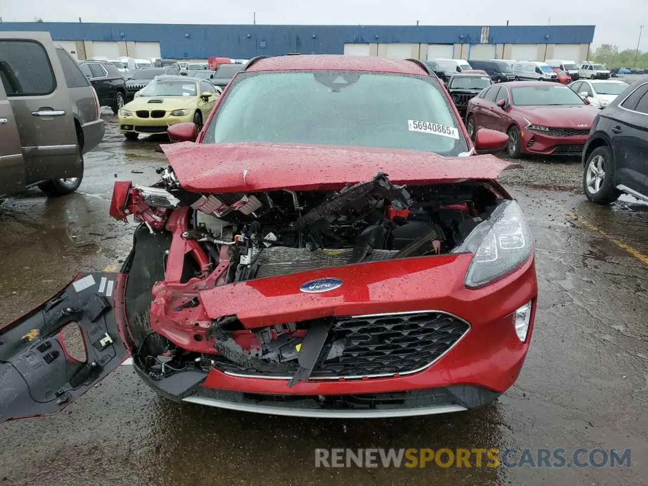 5 Photograph of a damaged car 1FMCU9J94NUA90574 FORD ESCAPE 2022