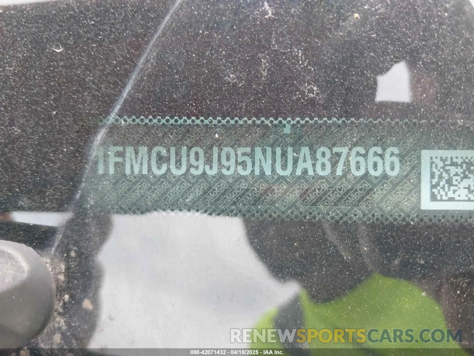 9 Photograph of a damaged car 1FMCU9J95NUA87666 FORD ESCAPE 2022
