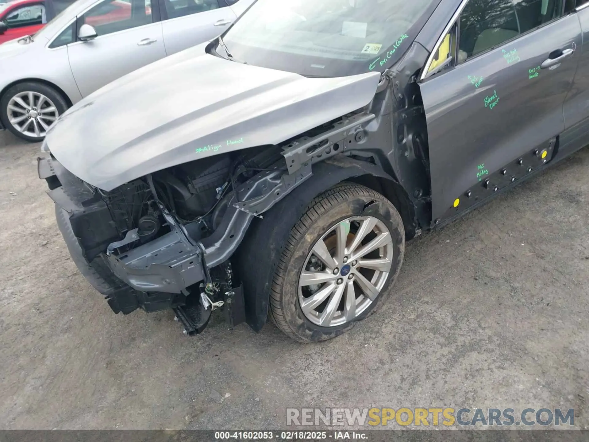 6 Photograph of a damaged car 1FMCU9J95NUB58123 FORD ESCAPE 2022