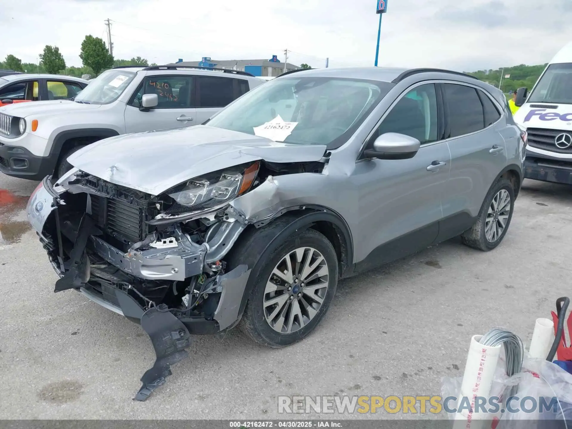 2 Photograph of a damaged car 1FMCU9J96NUA73047 FORD ESCAPE 2022