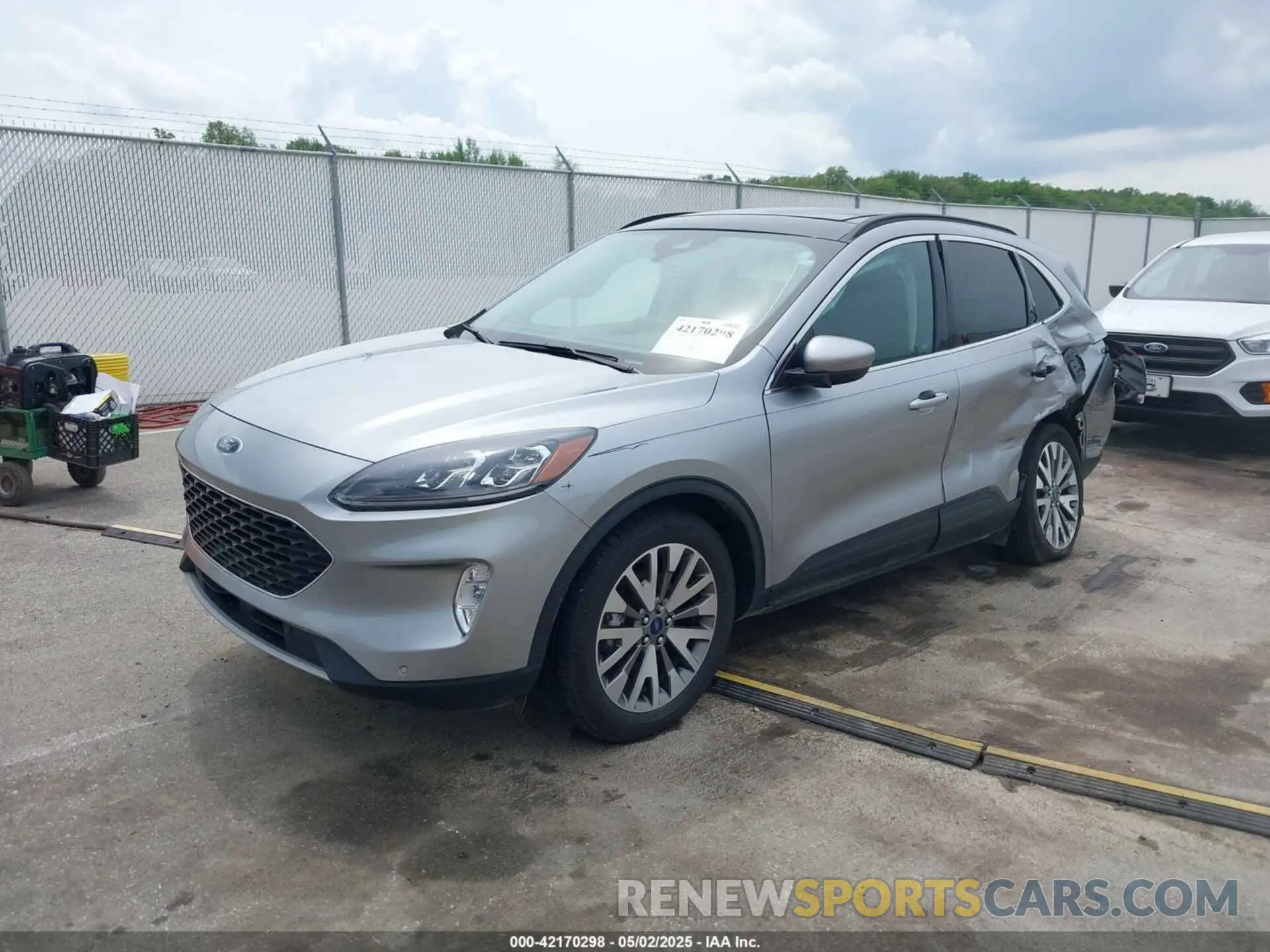 2 Photograph of a damaged car 1FMCU9J98NUA15019 FORD ESCAPE 2022