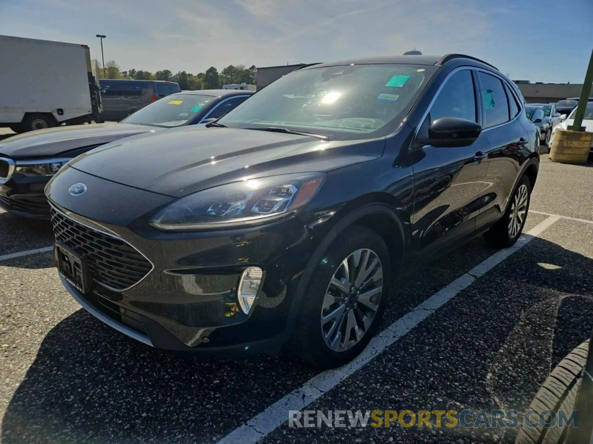 1 Photograph of a damaged car 1FMCU9J9XNUA73925 FORD ESCAPE 2022