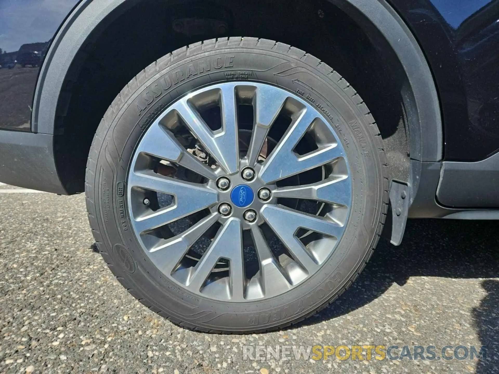 11 Photograph of a damaged car 1FMCU9J9XNUA73925 FORD ESCAPE 2022