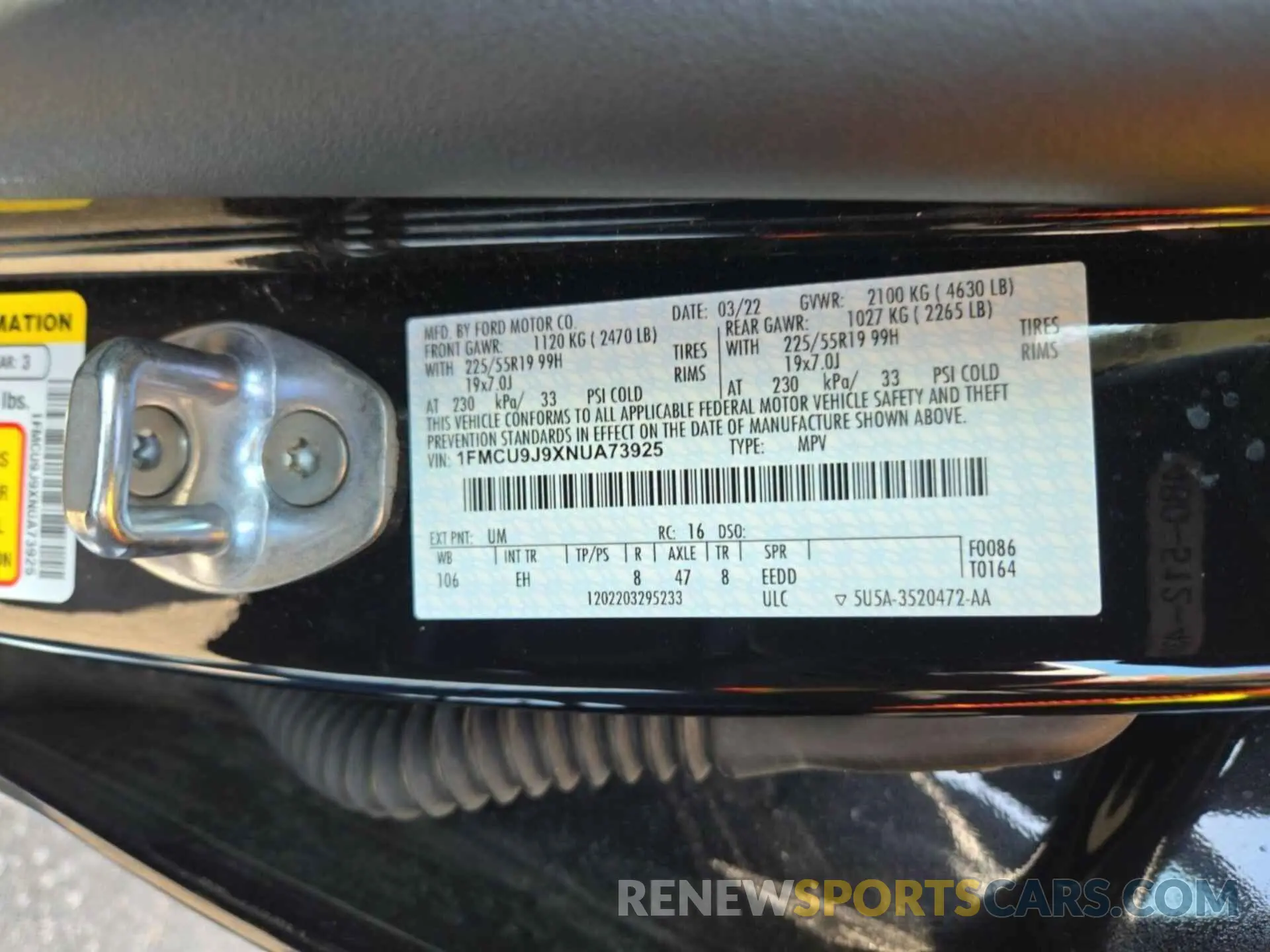 16 Photograph of a damaged car 1FMCU9J9XNUA73925 FORD ESCAPE 2022