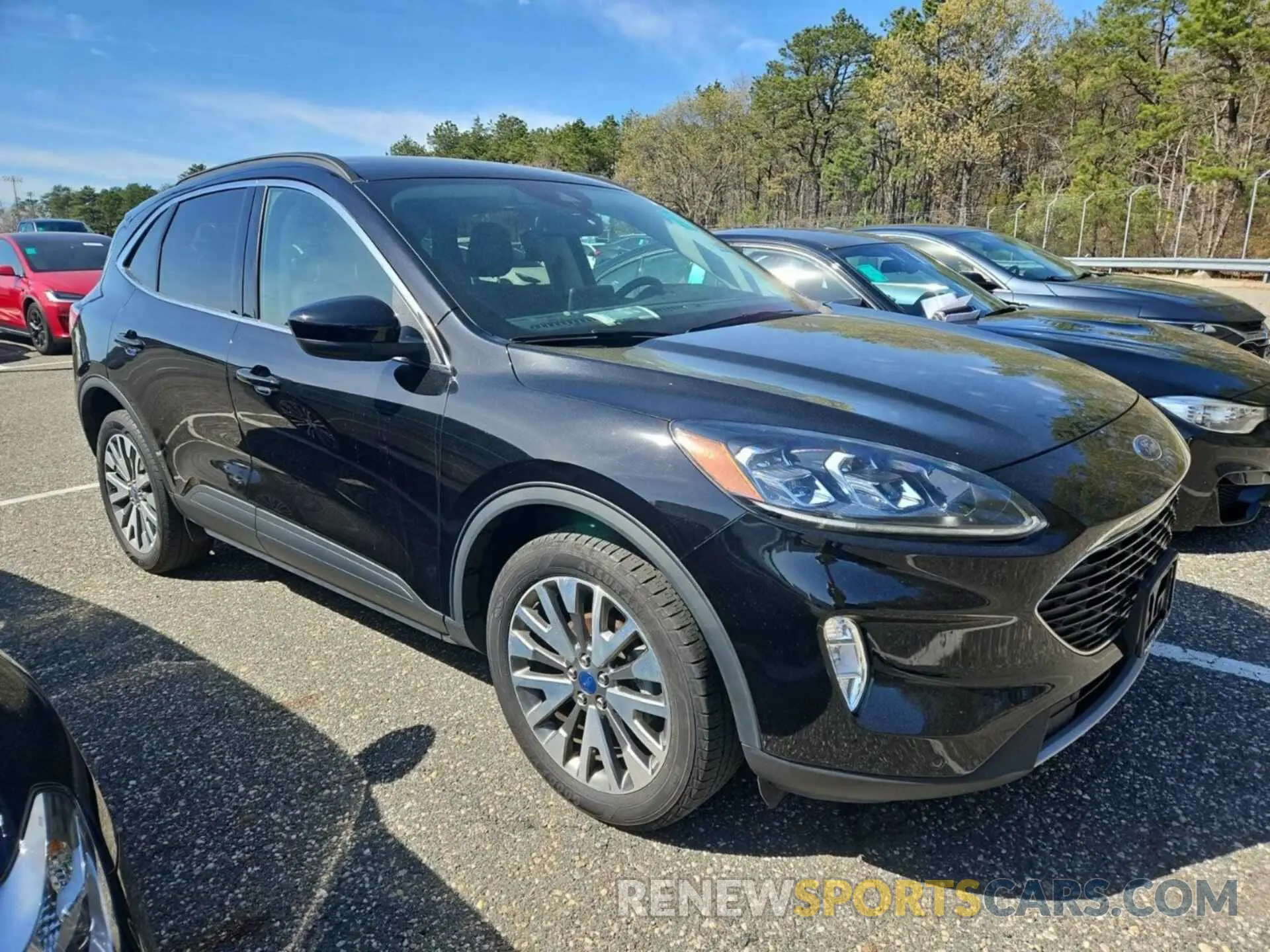 26 Photograph of a damaged car 1FMCU9J9XNUA73925 FORD ESCAPE 2022