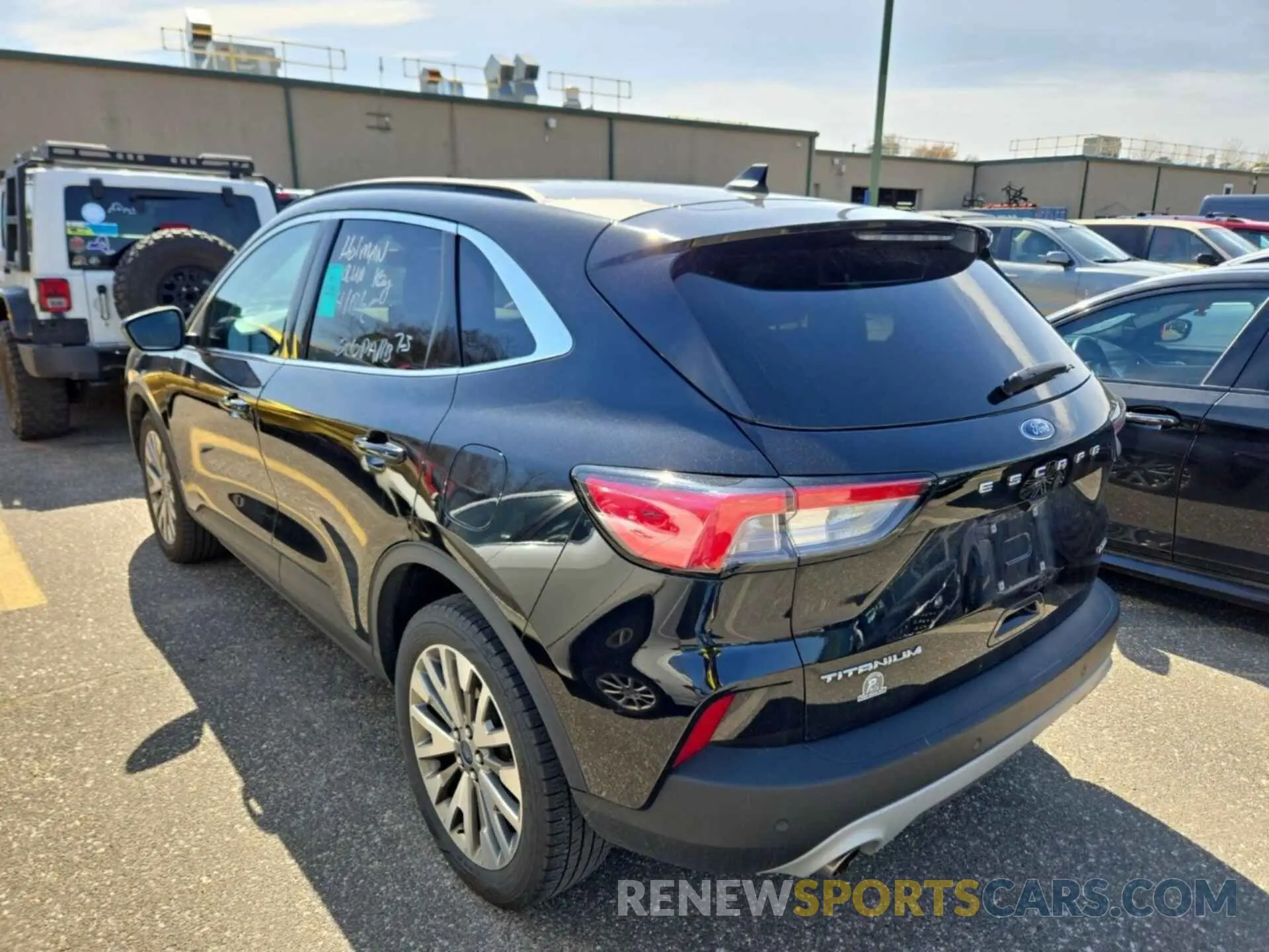 30 Photograph of a damaged car 1FMCU9J9XNUA73925 FORD ESCAPE 2022