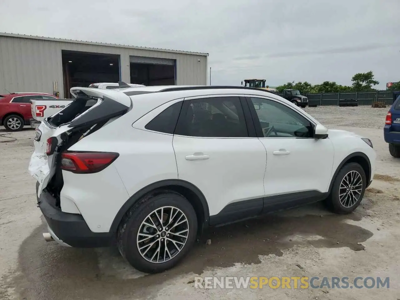 3 Photograph of a damaged car 1FMCU0E12PUA06643 FORD ESCAPE 2023