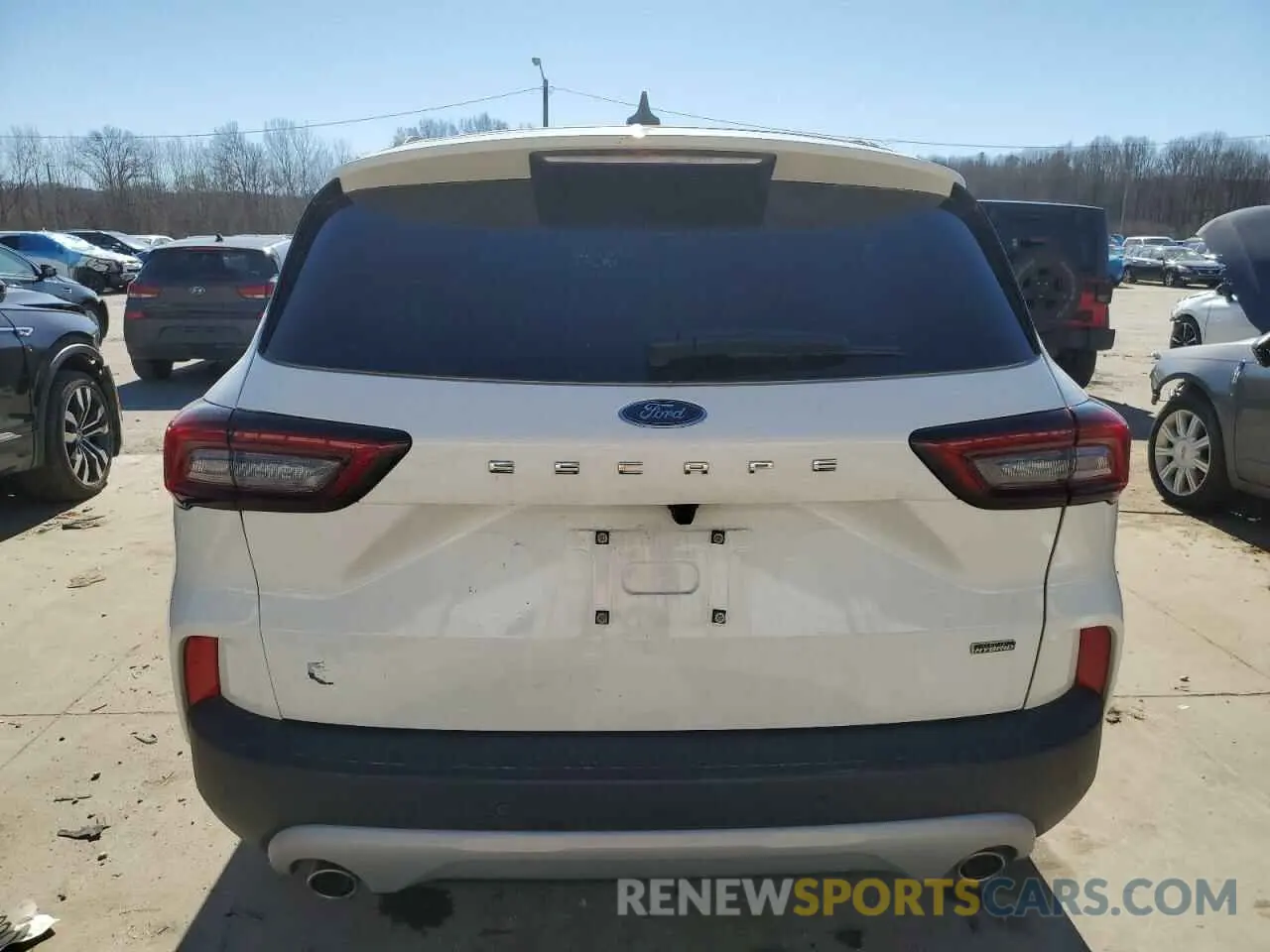 6 Photograph of a damaged car 1FMCU0E18PUA81072 FORD ESCAPE 2023