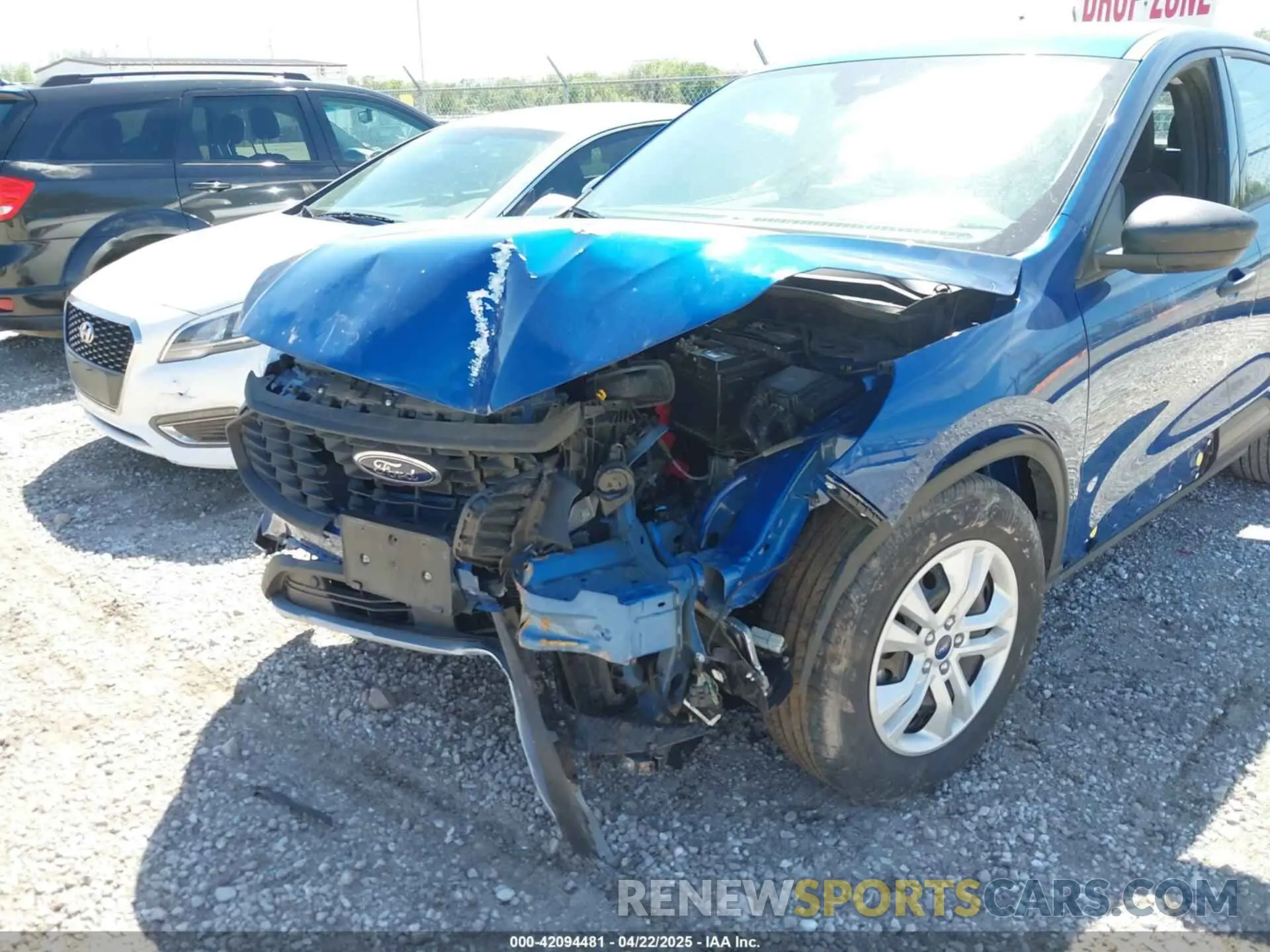6 Photograph of a damaged car 1FMCU0FN0PUA15021 FORD ESCAPE 2023