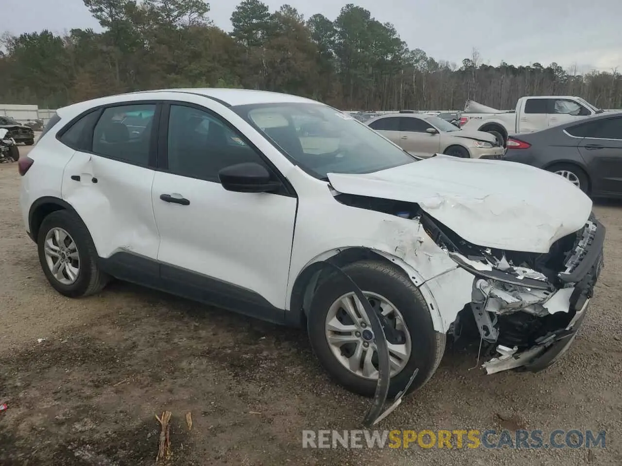 4 Photograph of a damaged car 1FMCU0FN0PUA83836 FORD ESCAPE 2023