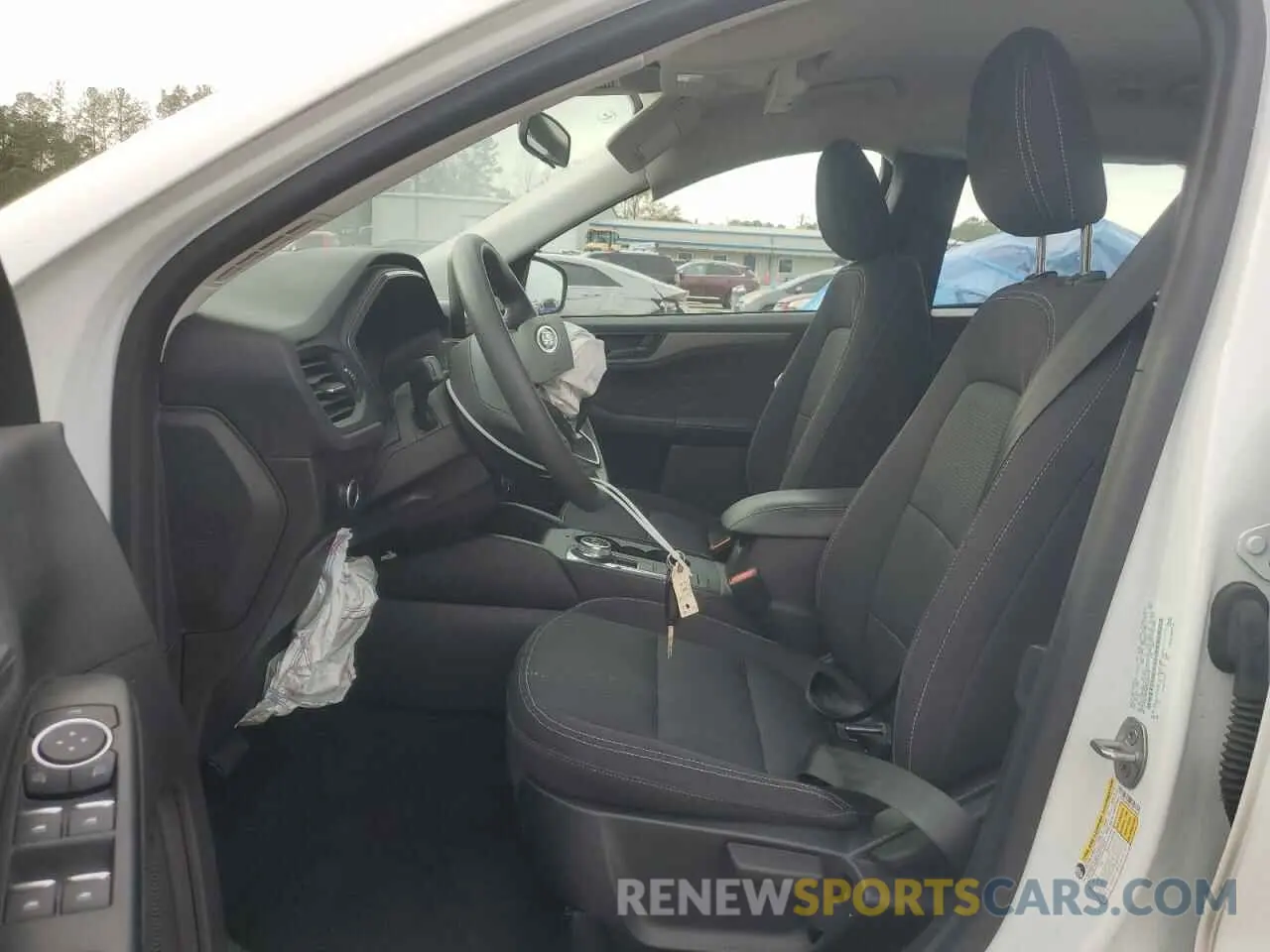 7 Photograph of a damaged car 1FMCU0FN0PUA83836 FORD ESCAPE 2023