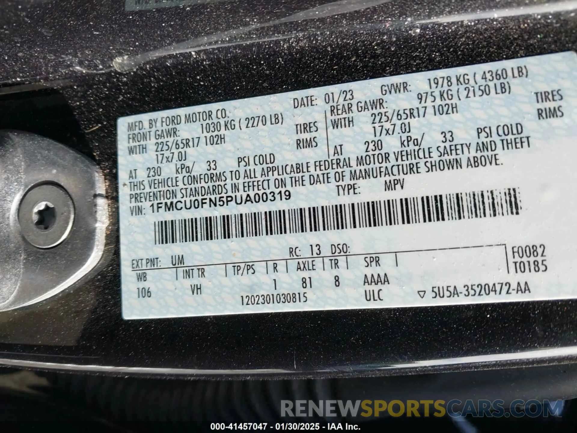 9 Photograph of a damaged car 1FMCU0FN5PUA00319 FORD ESCAPE 2023