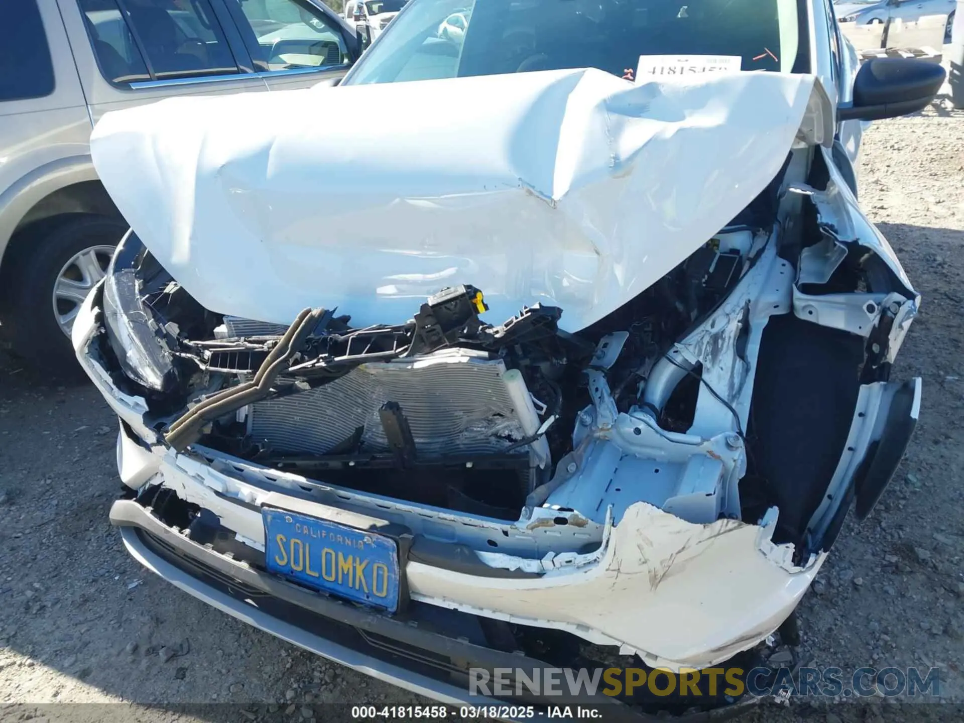 18 Photograph of a damaged car 1FMCU0GN0PUA52469 FORD ESCAPE 2023