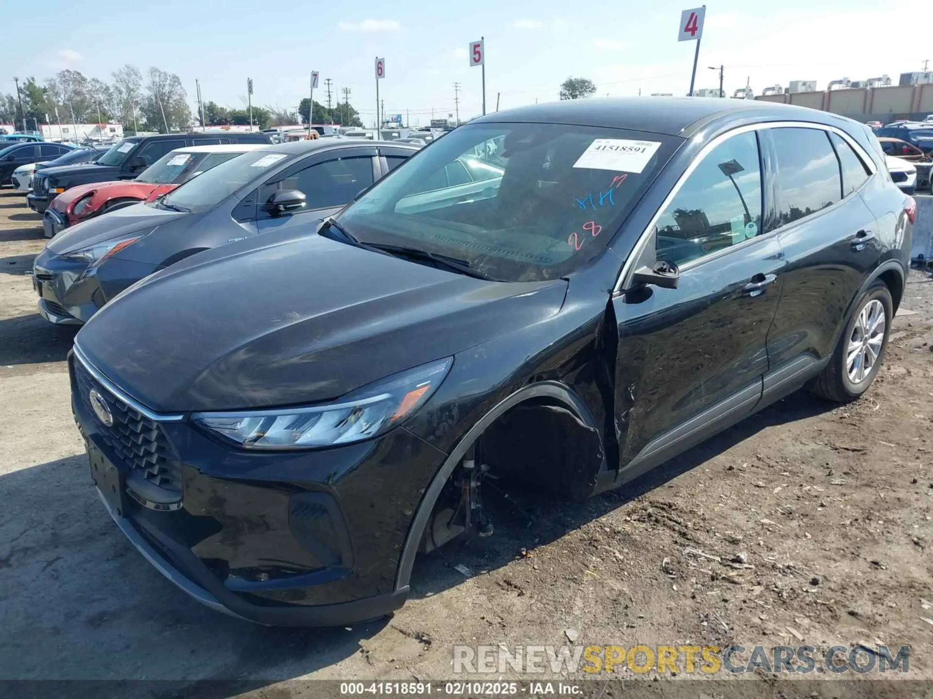2 Photograph of a damaged car 1FMCU0GN6PUA85377 FORD ESCAPE 2023