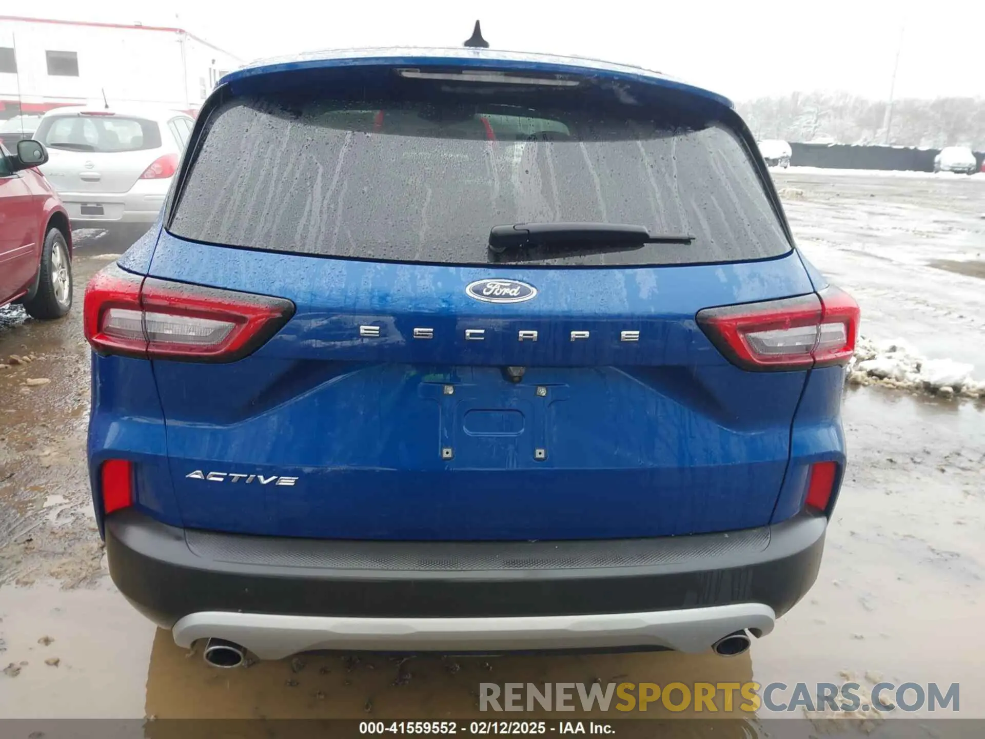 16 Photograph of a damaged car 1FMCU0GN8PUA75076 FORD ESCAPE 2023