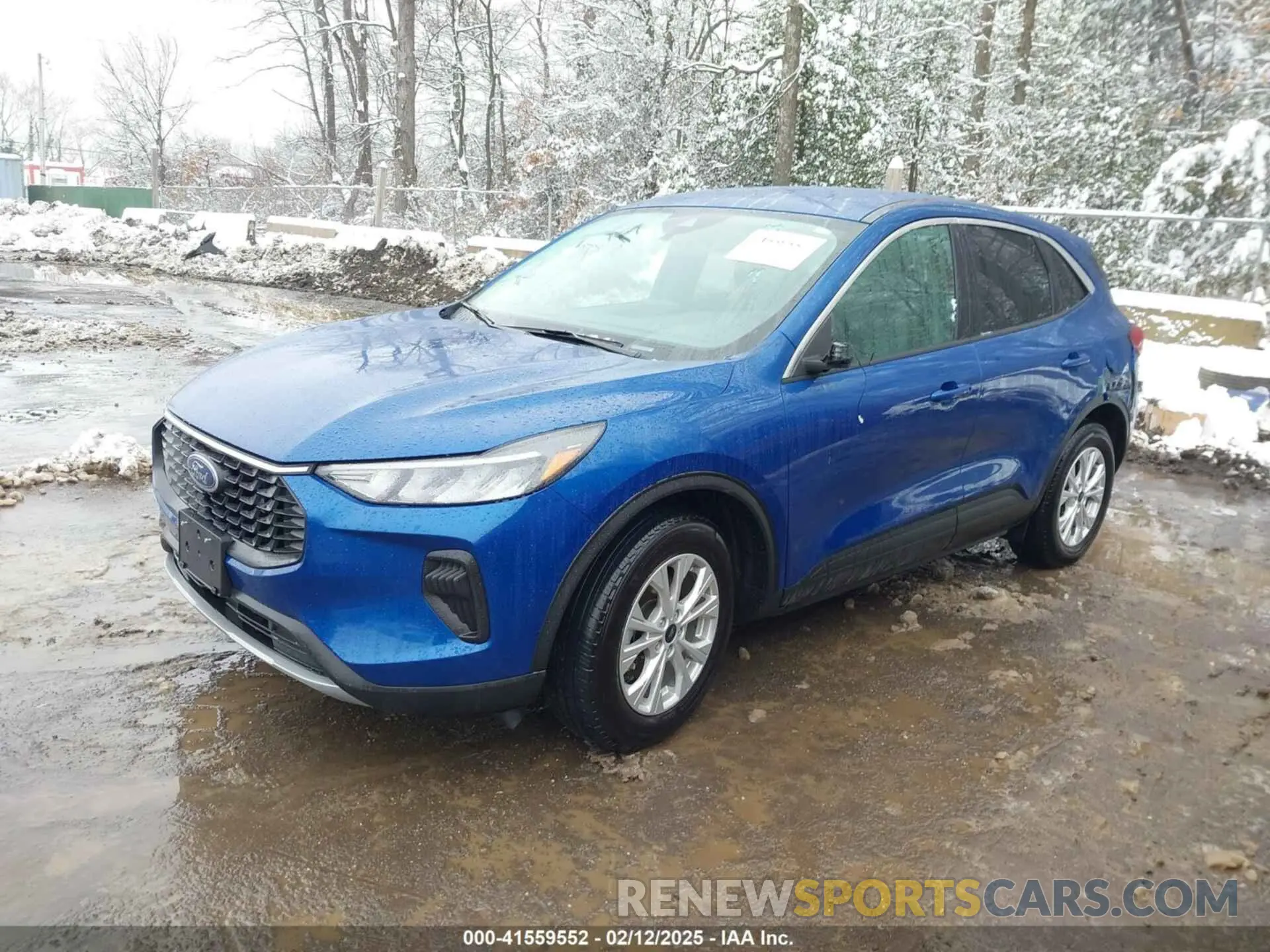 2 Photograph of a damaged car 1FMCU0GN8PUA75076 FORD ESCAPE 2023