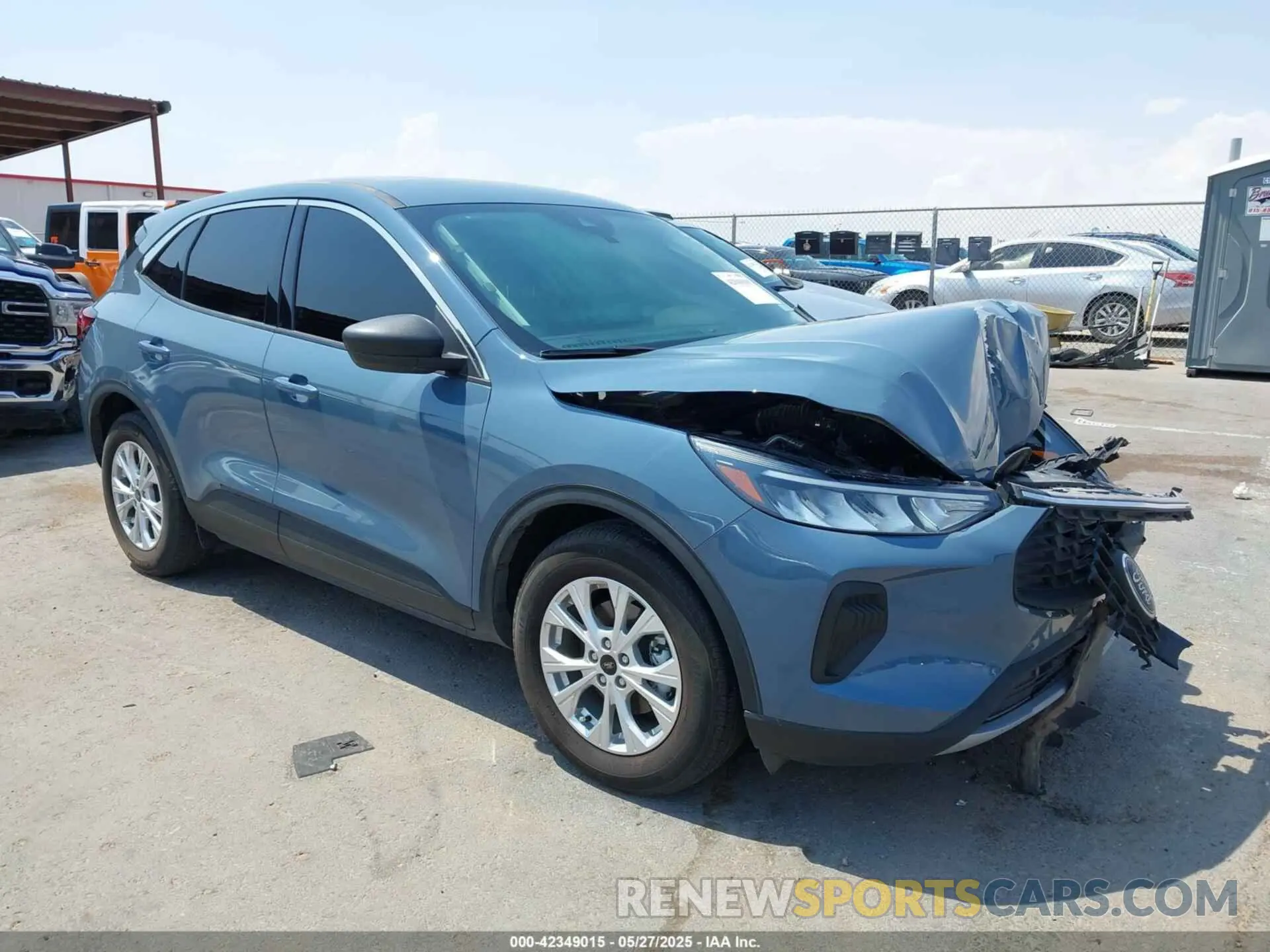 1 Photograph of a damaged car 1FMCU0GN8PUB12773 FORD ESCAPE 2023