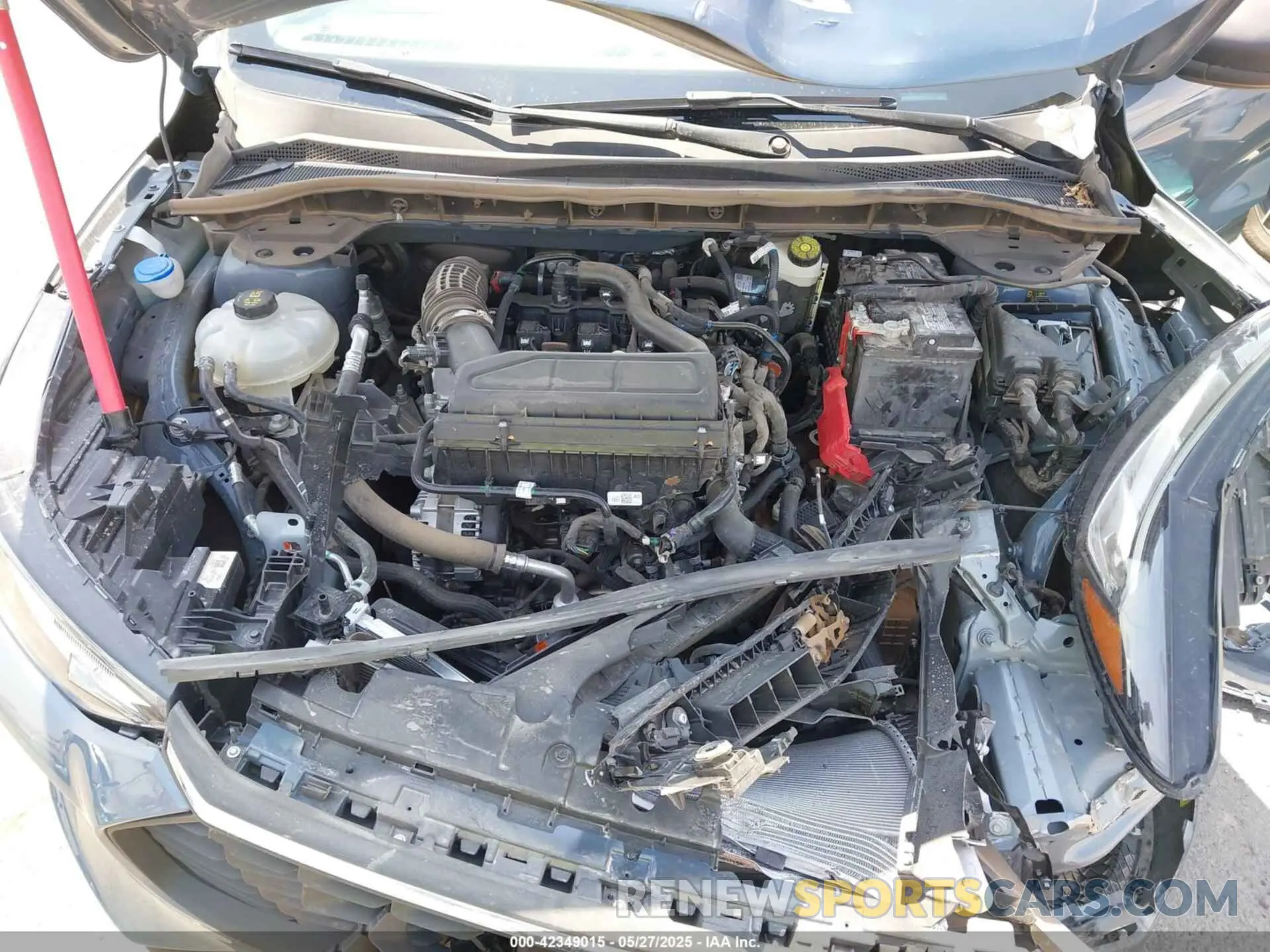 10 Photograph of a damaged car 1FMCU0GN8PUB12773 FORD ESCAPE 2023