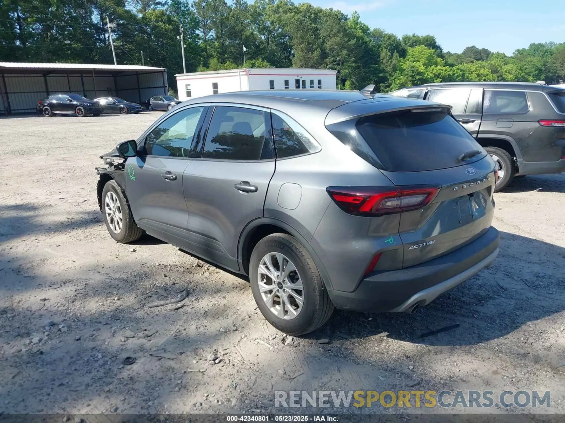 3 Photograph of a damaged car 1FMCU0GN9PUA08812 FORD ESCAPE 2023