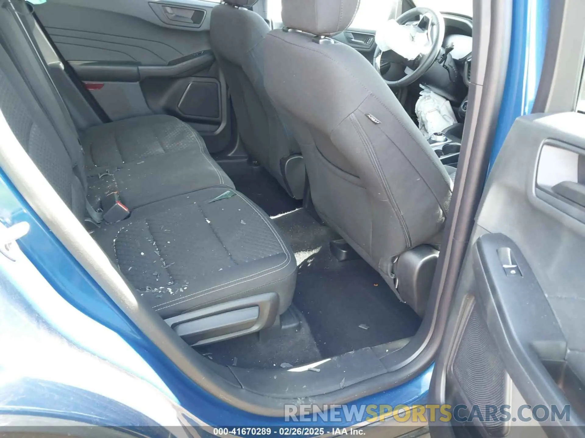 8 Photograph of a damaged car 1FMCU0GNXPUA27448 FORD ESCAPE 2023