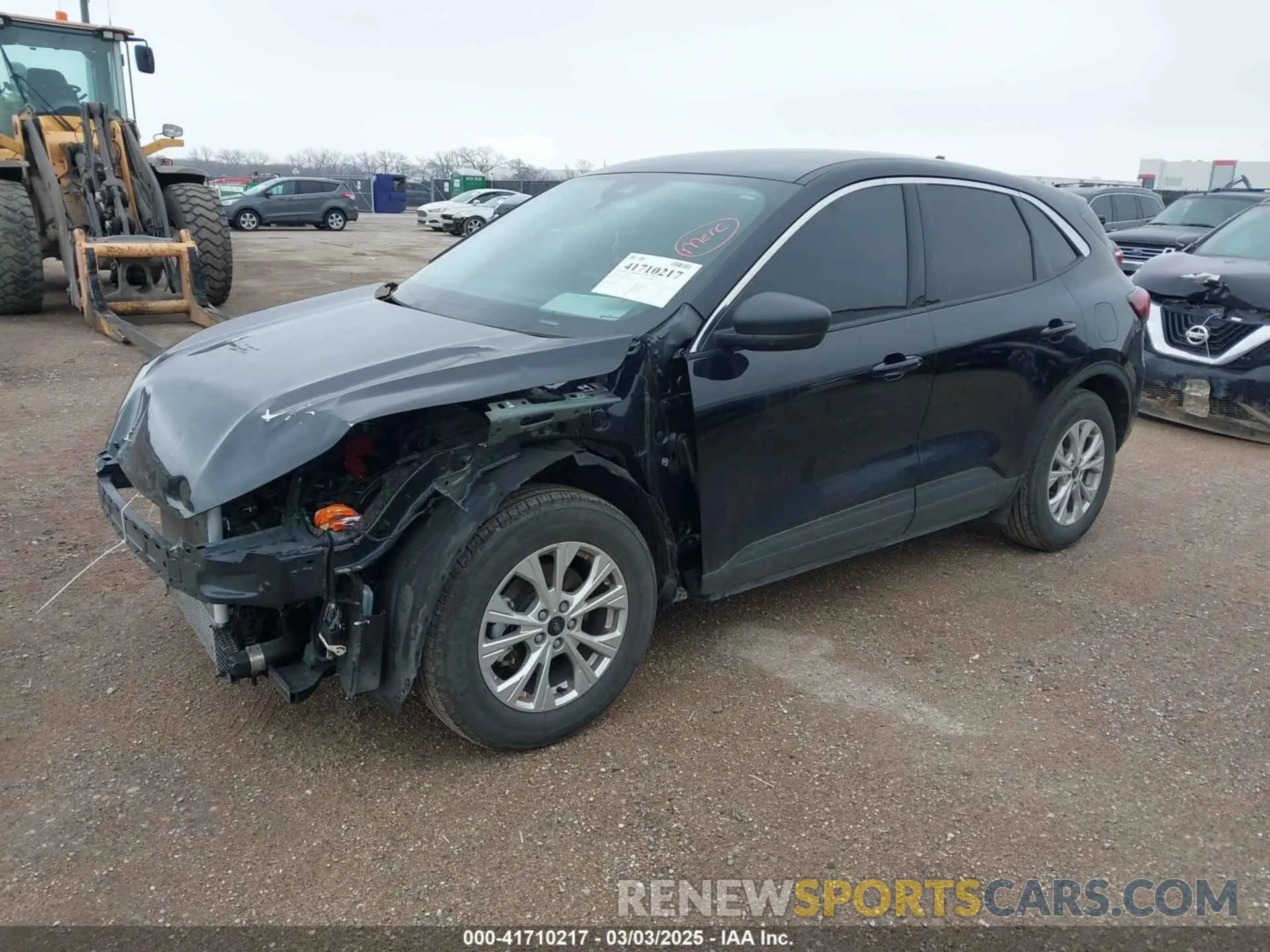 2 Photograph of a damaged car 1FMCU0GNXPUB08613 FORD ESCAPE 2023