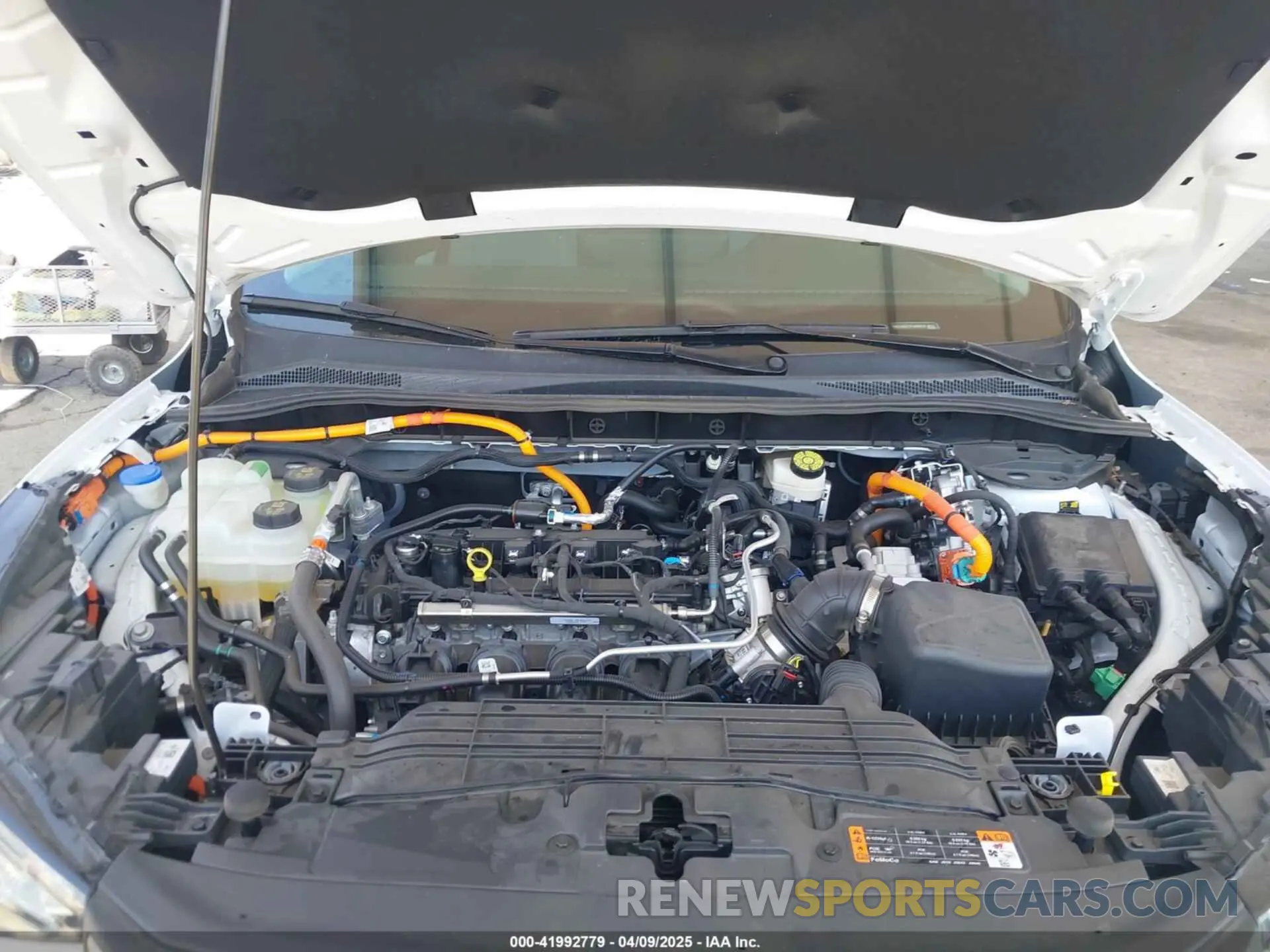 10 Photograph of a damaged car 1FMCU0GZ1PUA68618 FORD ESCAPE 2023