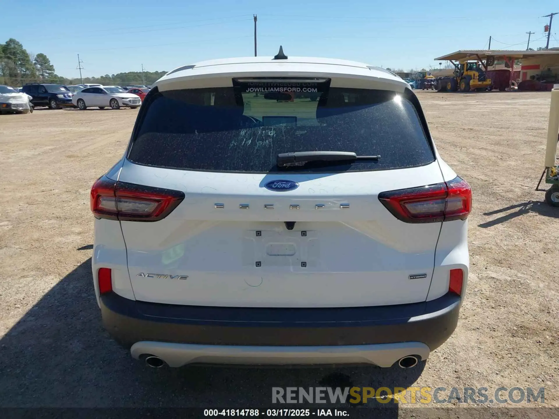 16 Photograph of a damaged car 1FMCU0GZ4PUA68600 FORD ESCAPE 2023