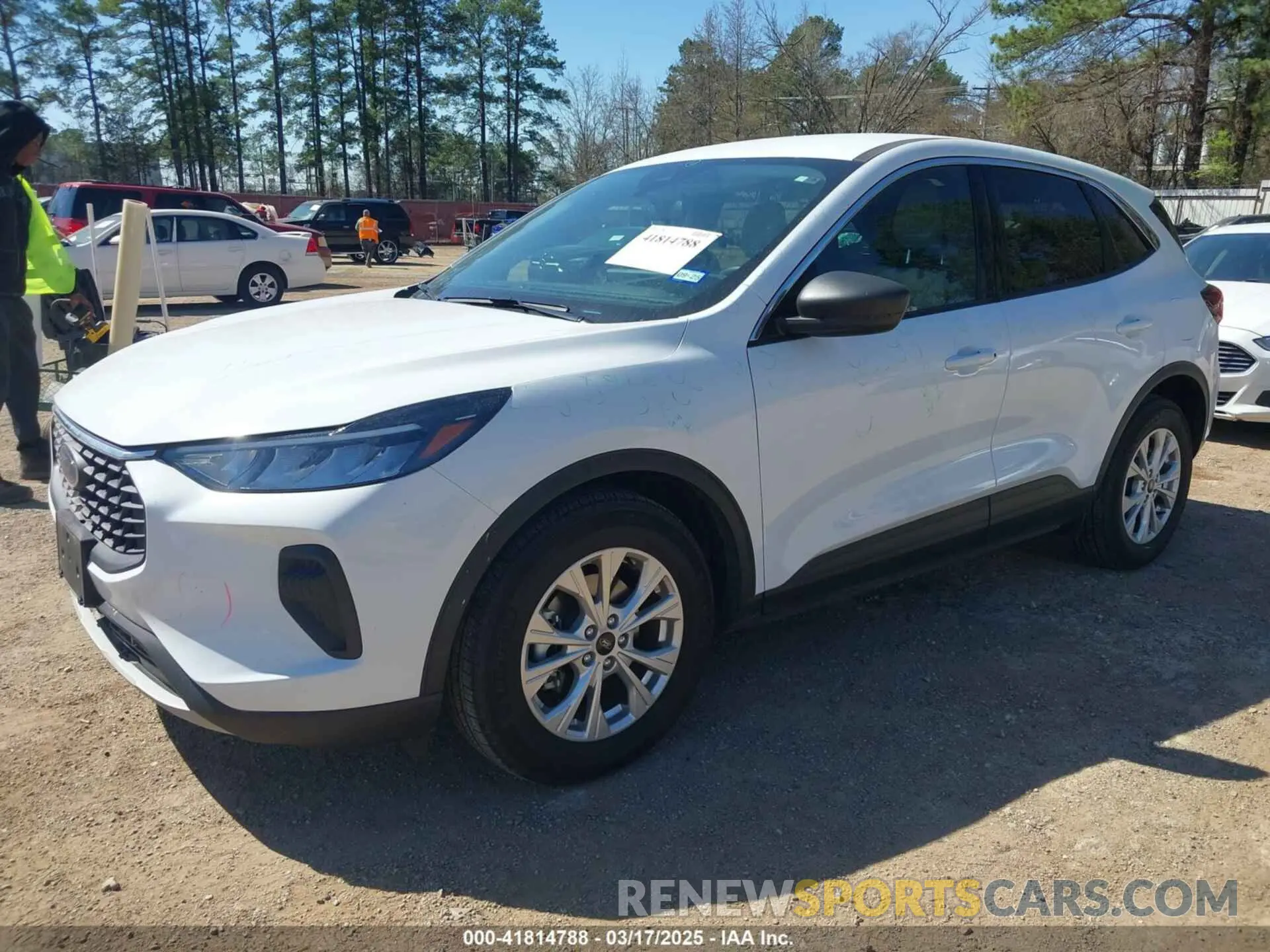 2 Photograph of a damaged car 1FMCU0GZ4PUA68600 FORD ESCAPE 2023