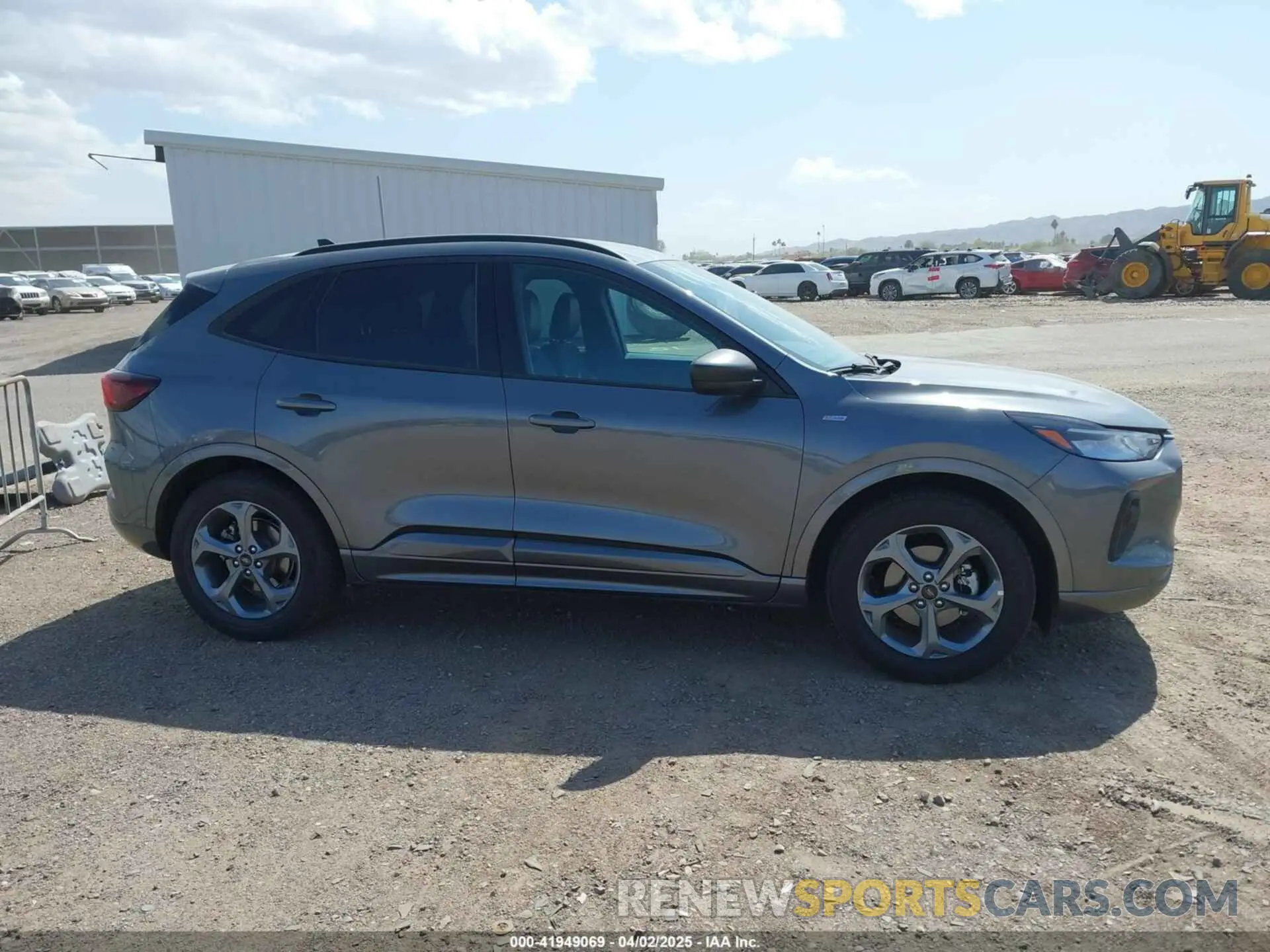 13 Photograph of a damaged car 1FMCU0MN0PUA42013 FORD ESCAPE 2023
