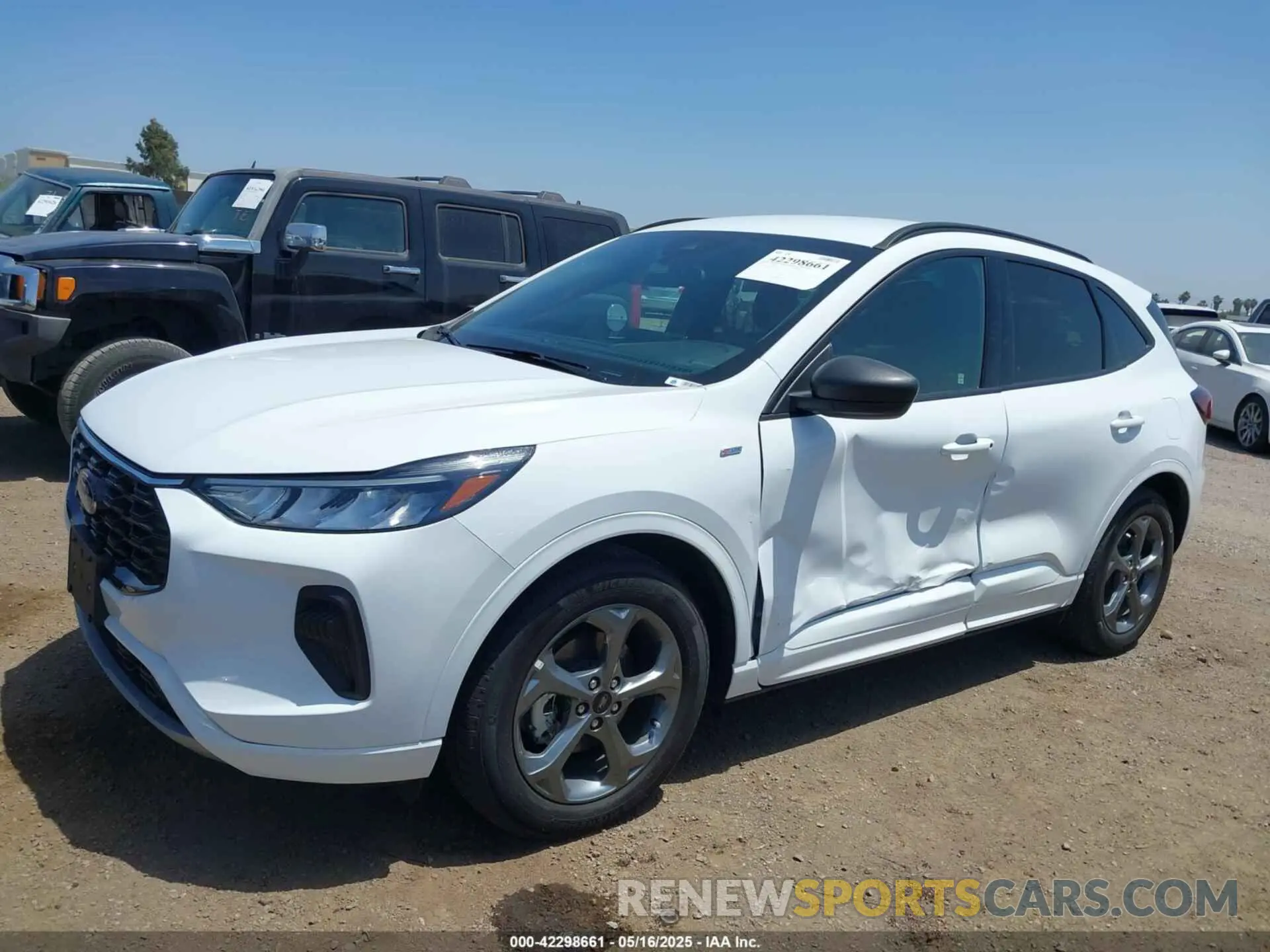 6 Photograph of a damaged car 1FMCU0MN0PUB35534 FORD ESCAPE 2023