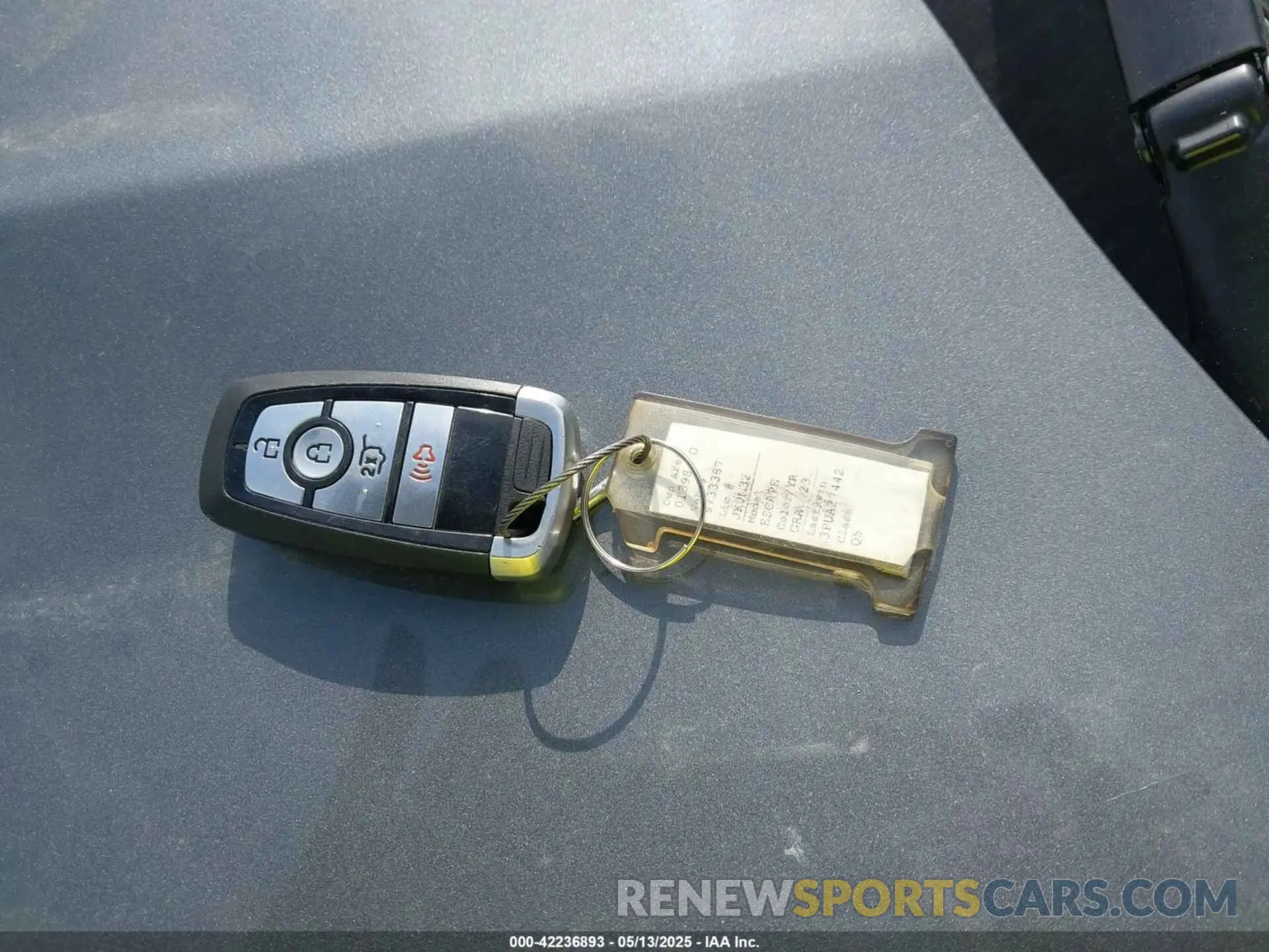 11 Photograph of a damaged car 1FMCU0MN3PUA27442 FORD ESCAPE 2023