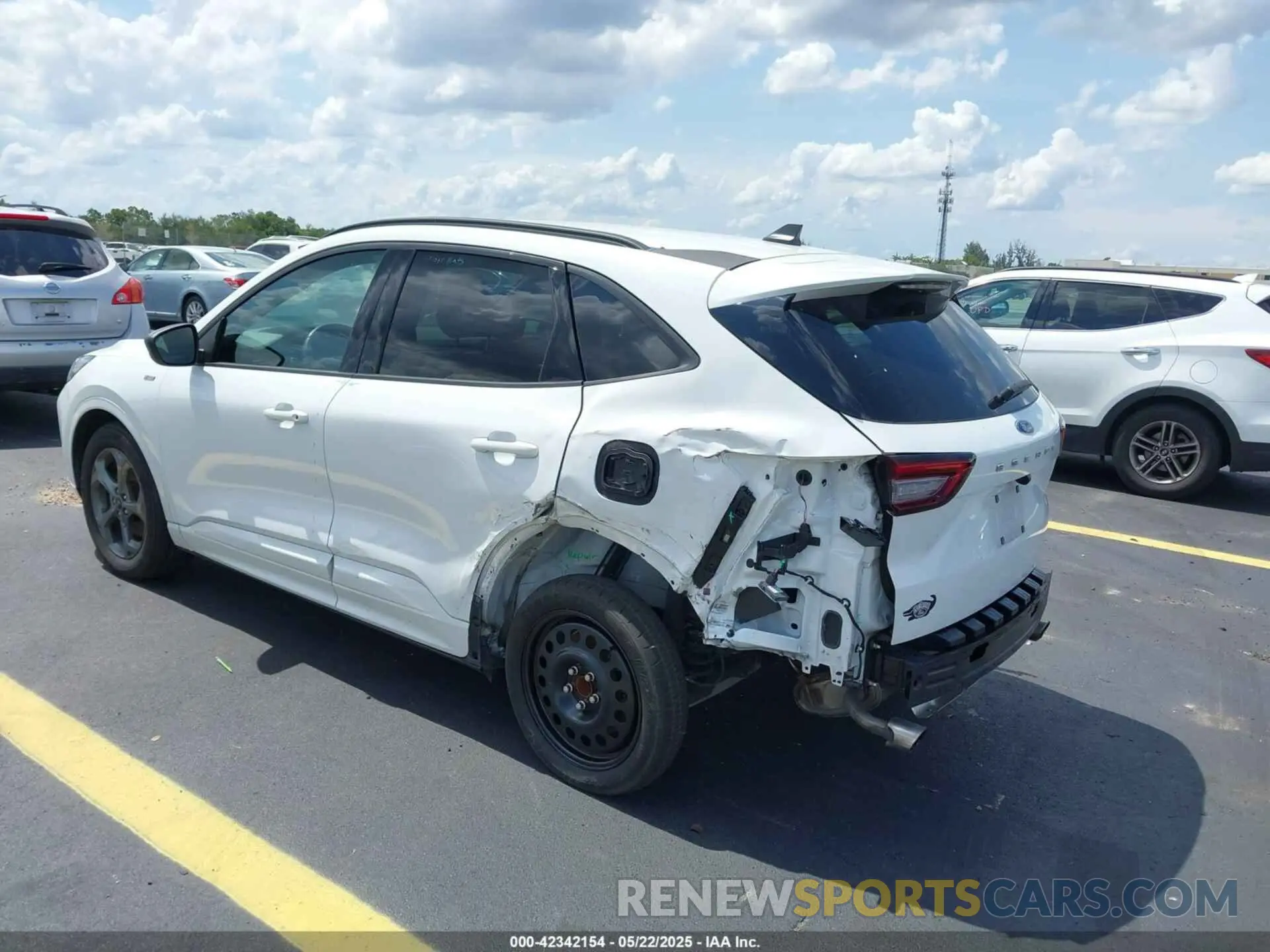 3 Photograph of a damaged car 1FMCU0MN6PUA59625 FORD ESCAPE 2023