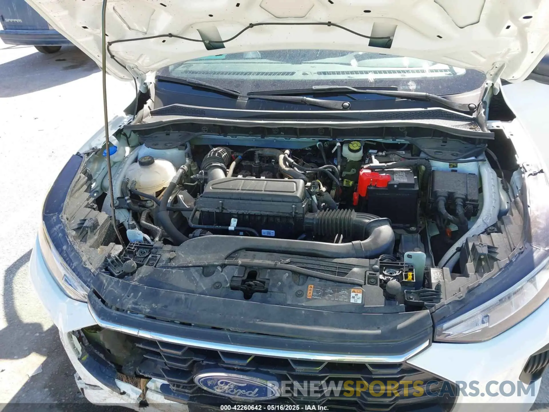 10 Photograph of a damaged car 1FMCU0MN6PUA73850 FORD ESCAPE 2023