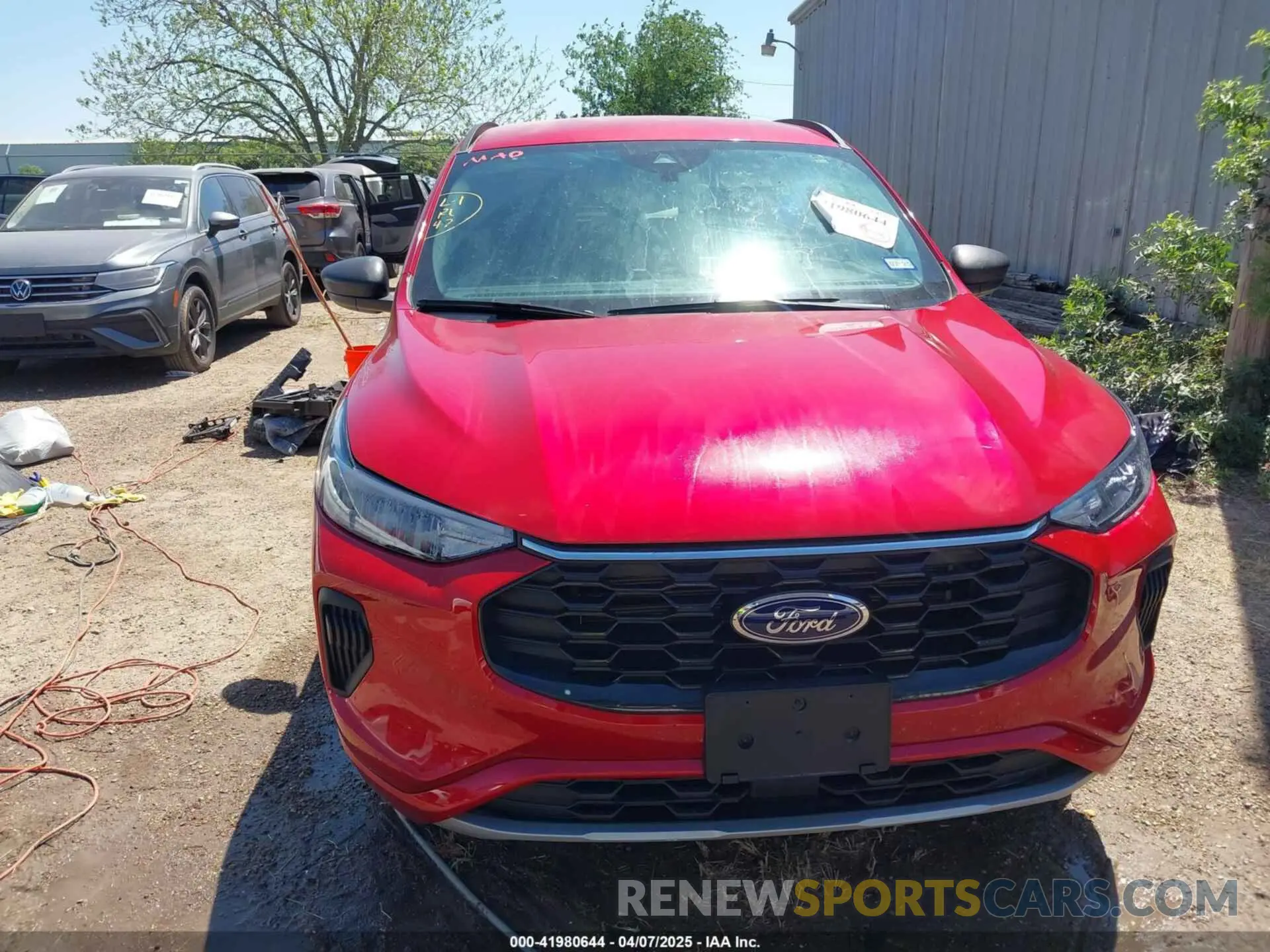 6 Photograph of a damaged car 1FMCU0MN6PUA77266 FORD ESCAPE 2023