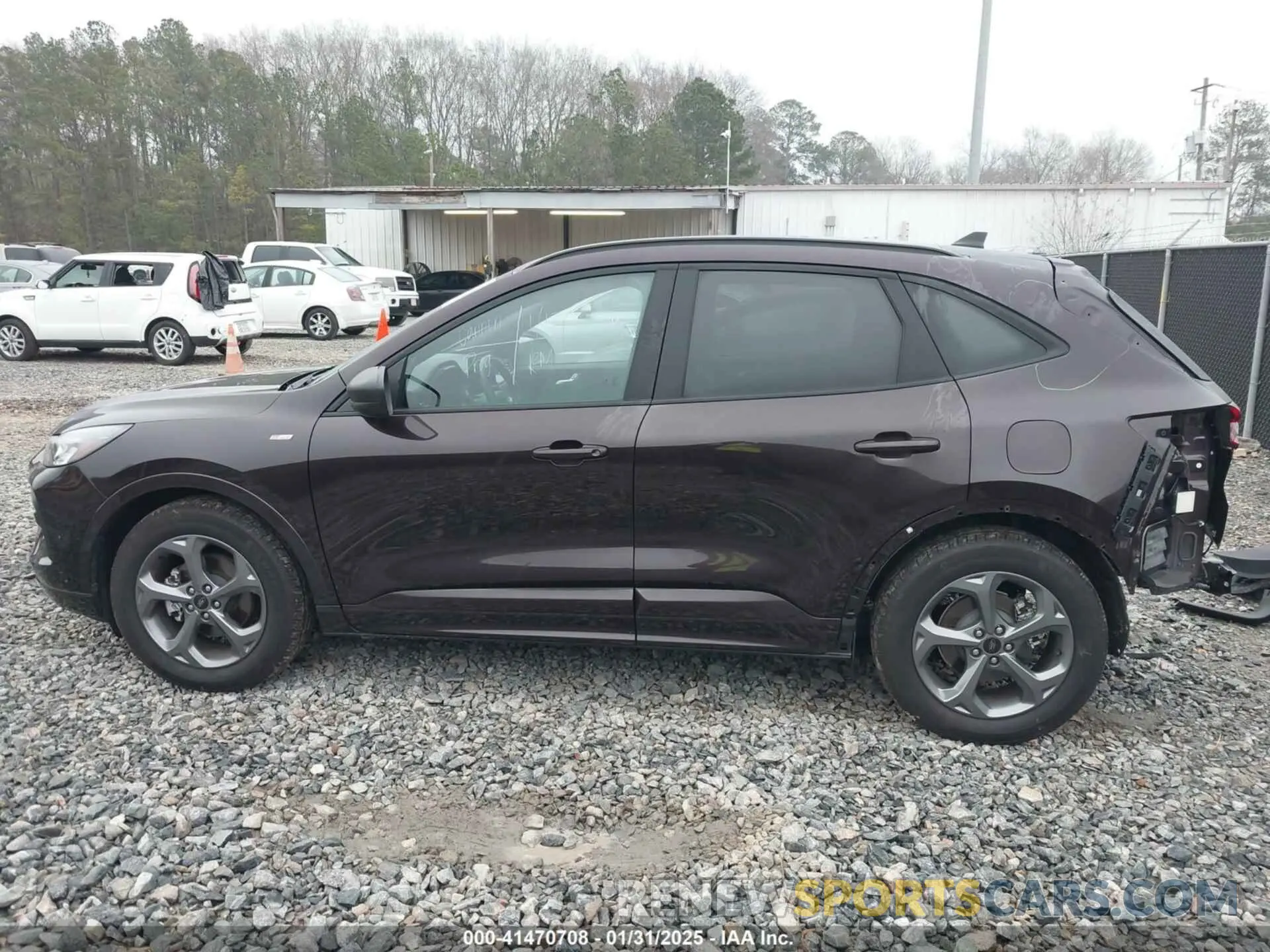 15 Photograph of a damaged car 1FMCU0MN7PUA38346 FORD ESCAPE 2023