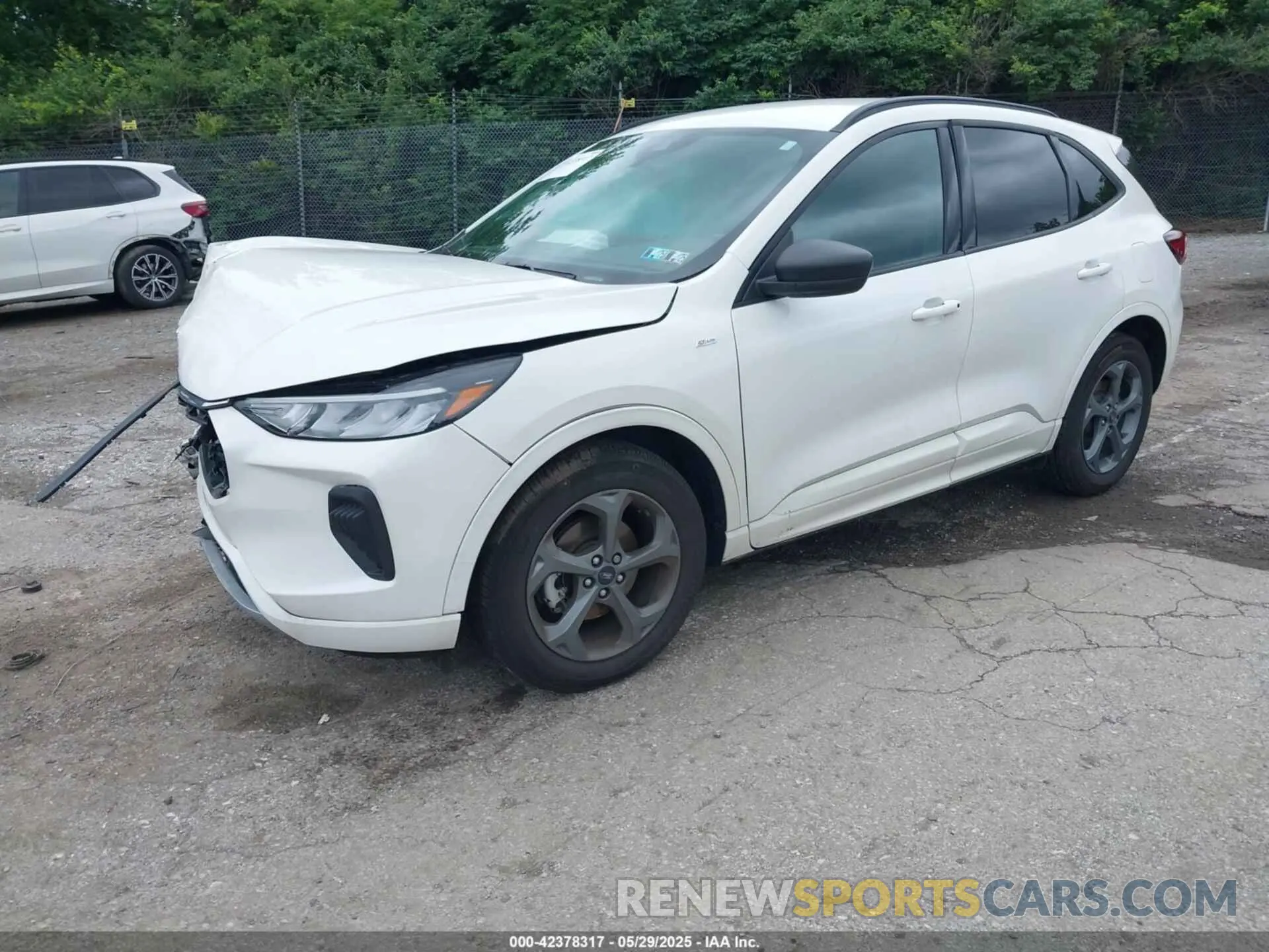 2 Photograph of a damaged car 1FMCU0MN7PUA72402 FORD ESCAPE 2023