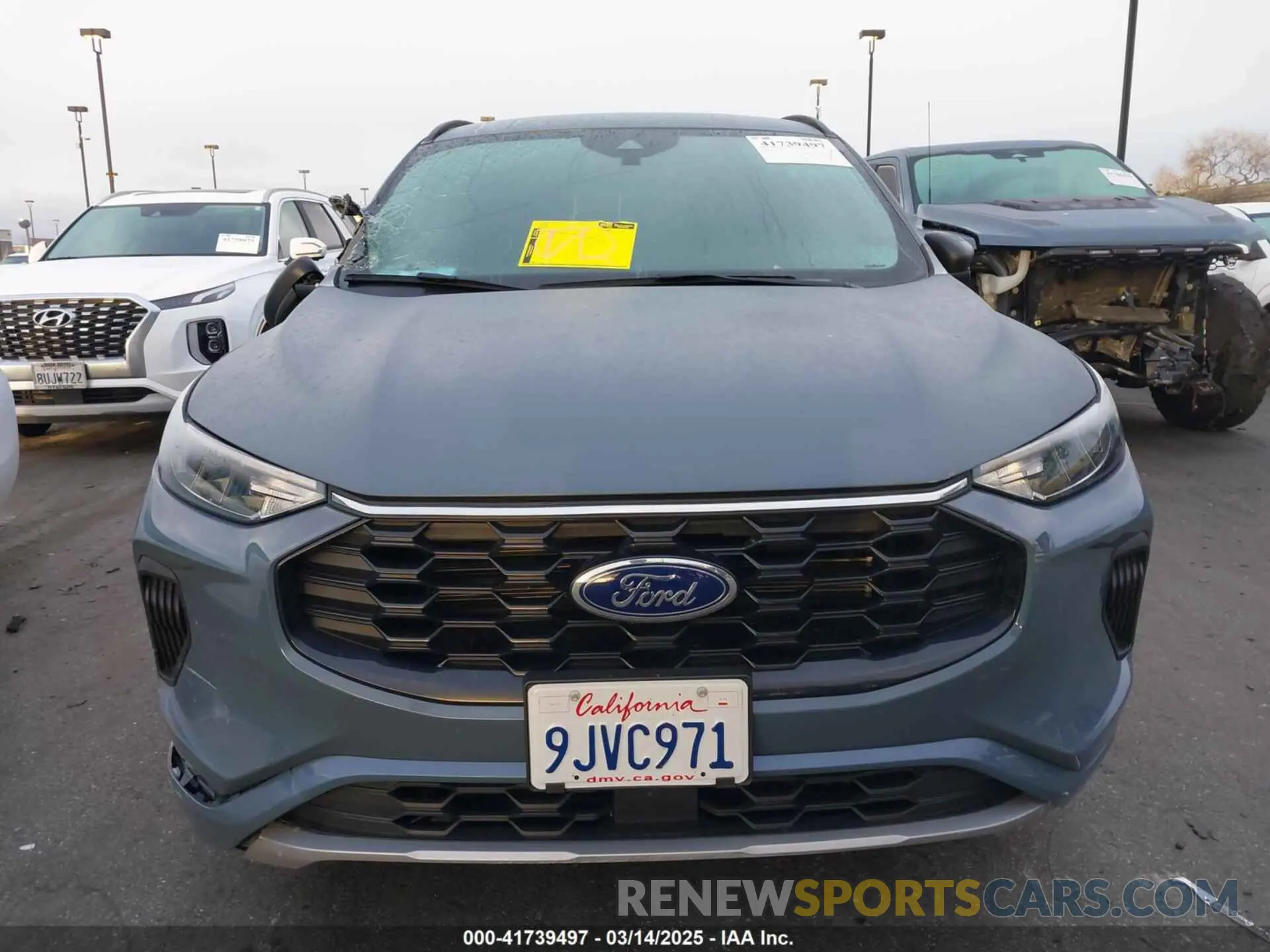 12 Photograph of a damaged car 1FMCU0MN8PUB11207 FORD ESCAPE 2023