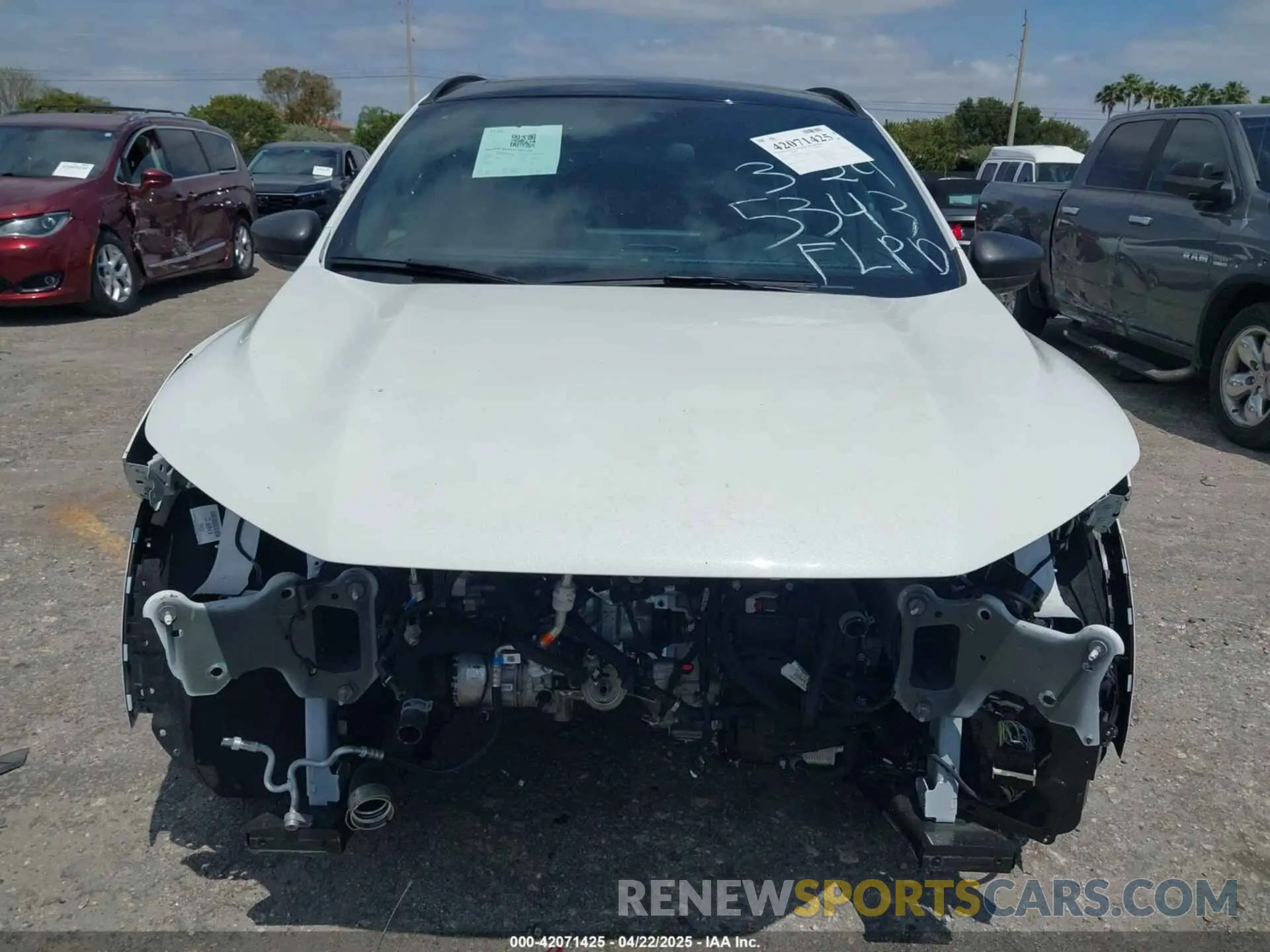 6 Photograph of a damaged car 1FMCU0MNXPUB45343 FORD ESCAPE 2023