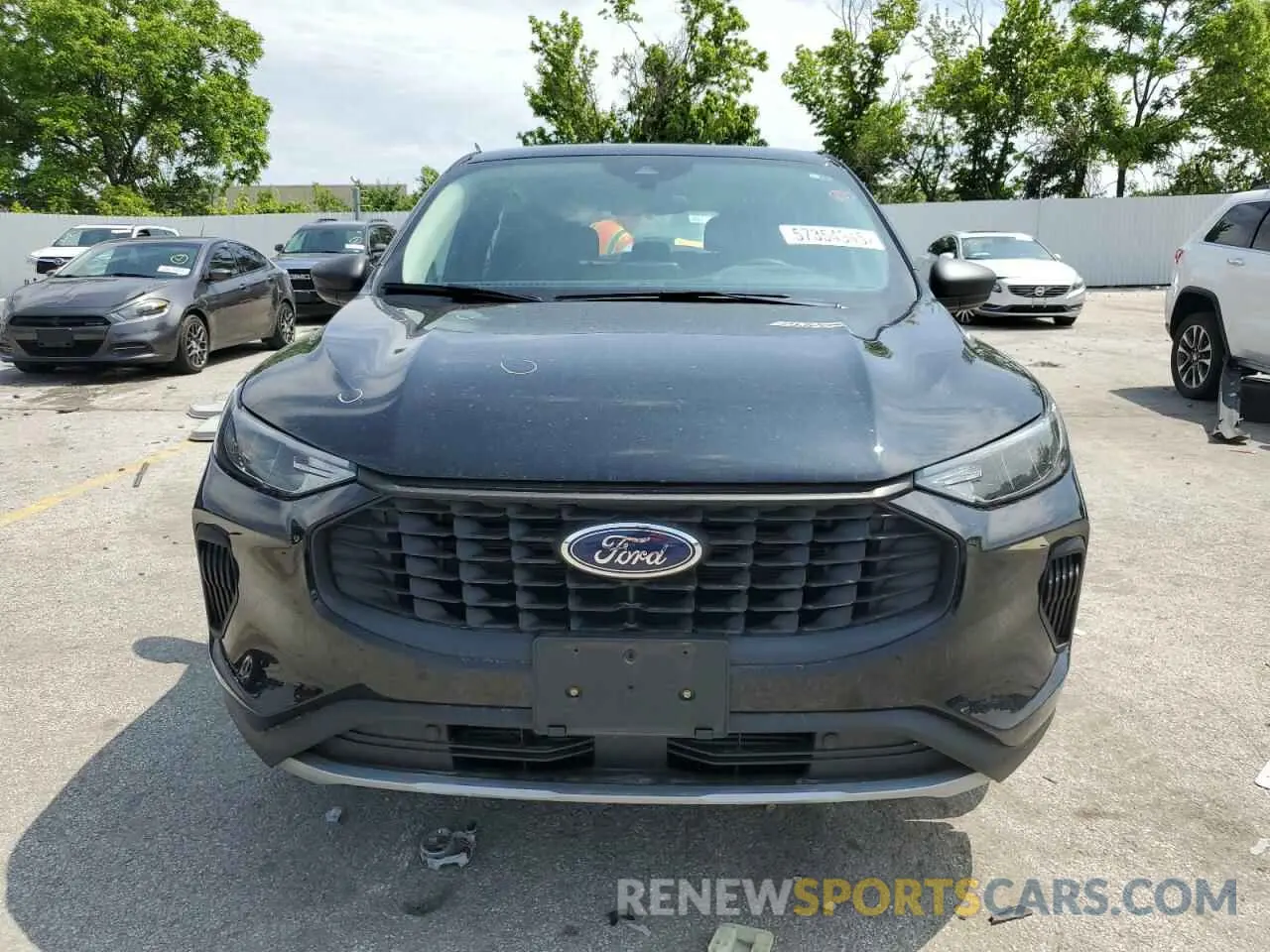 5 Photograph of a damaged car 1FMCU9FN9PUA16124 FORD ESCAPE 2023