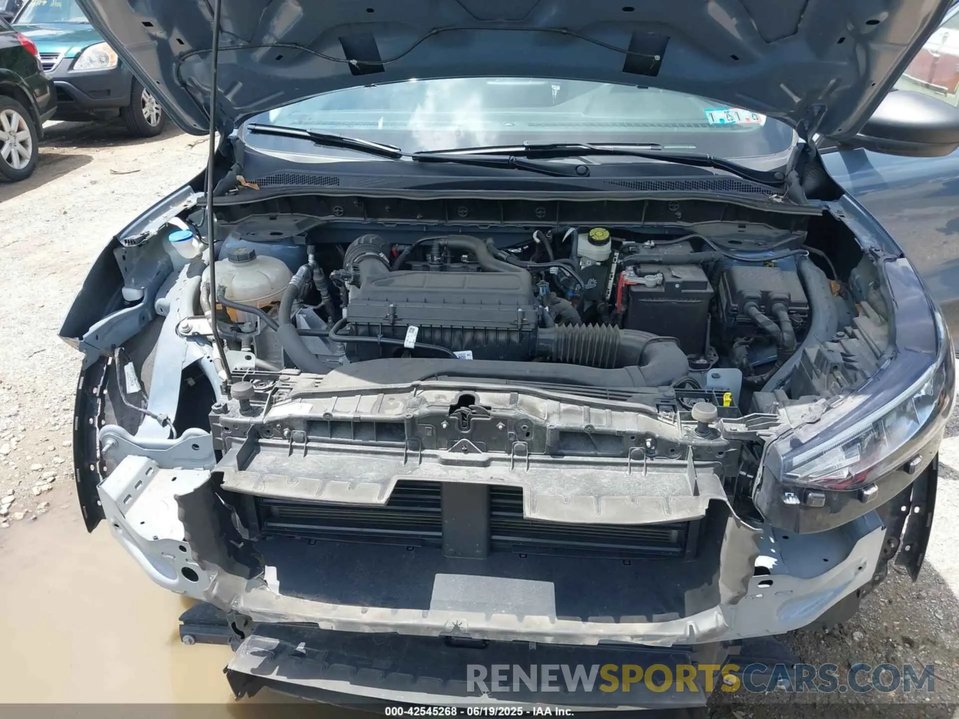 10 Photograph of a damaged car 1FMCU9GN0PUA11716 FORD ESCAPE 2023