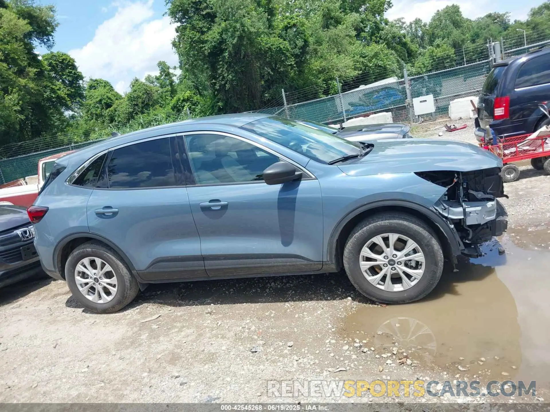 14 Photograph of a damaged car 1FMCU9GN0PUA11716 FORD ESCAPE 2023