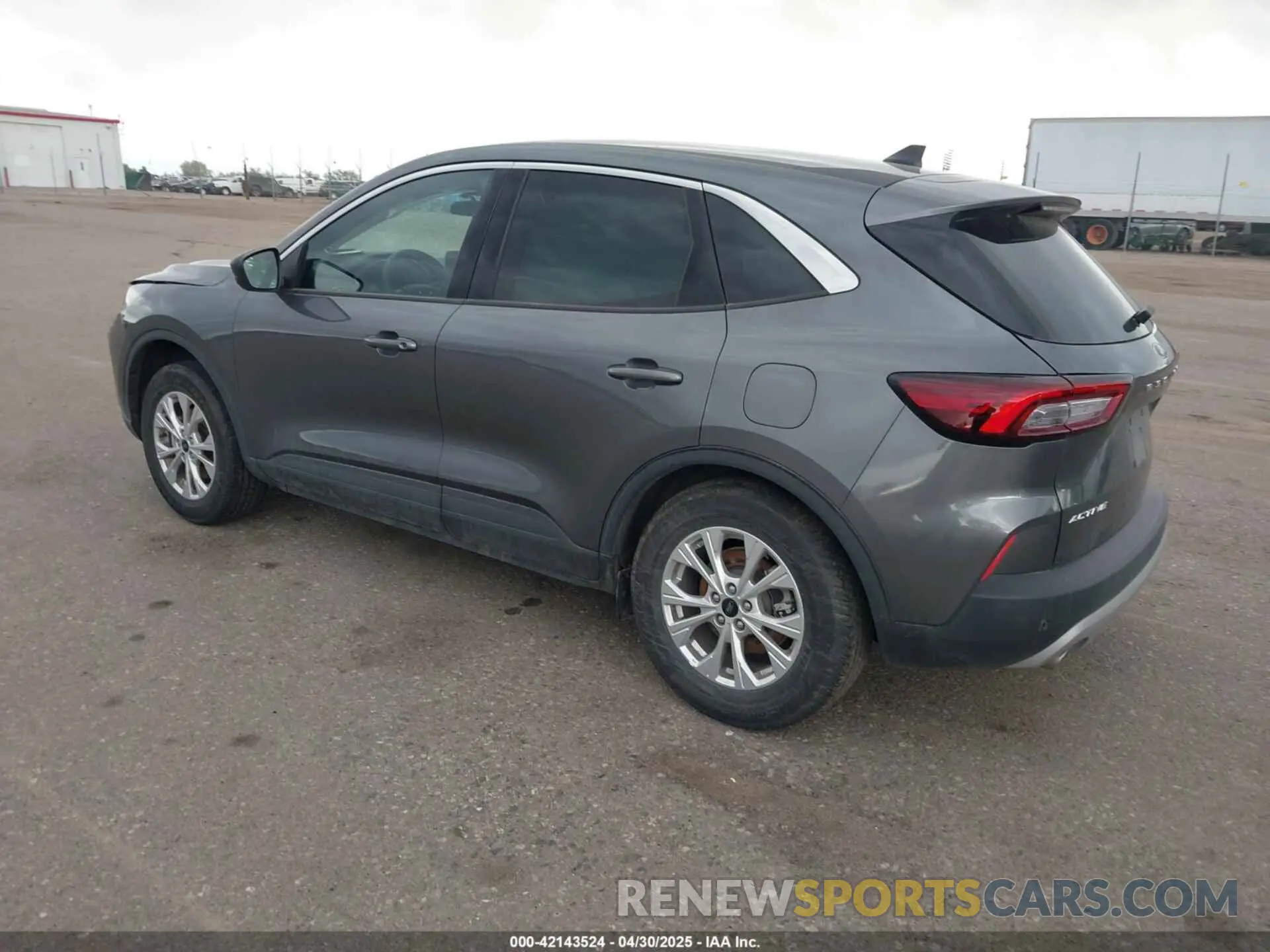 3 Photograph of a damaged car 1FMCU9GN3PUA13511 FORD ESCAPE 2023